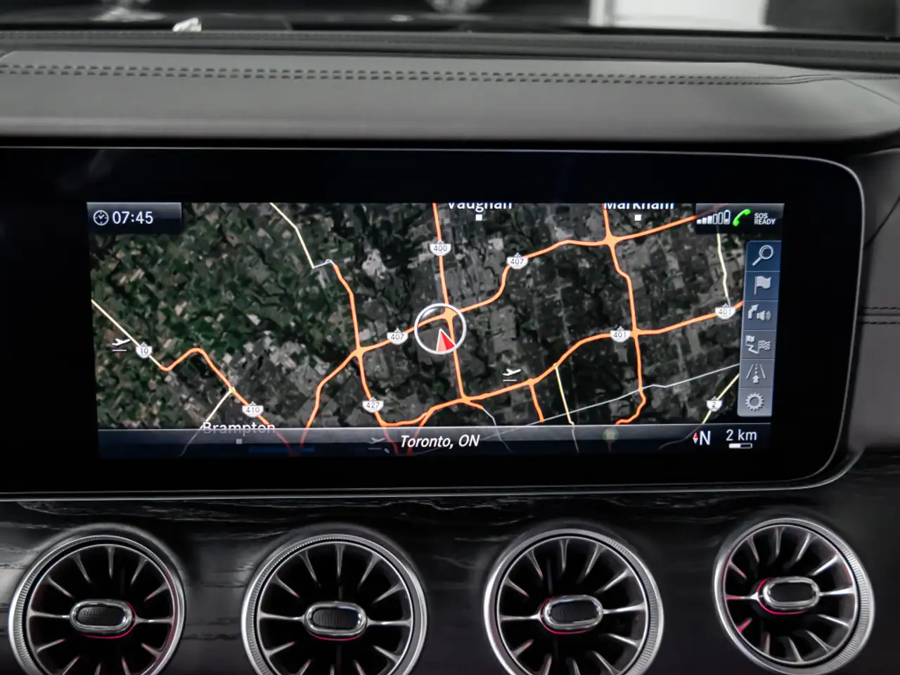 Mercedes-Benz E-Class fotografie Mercedes-Benz E-Class
