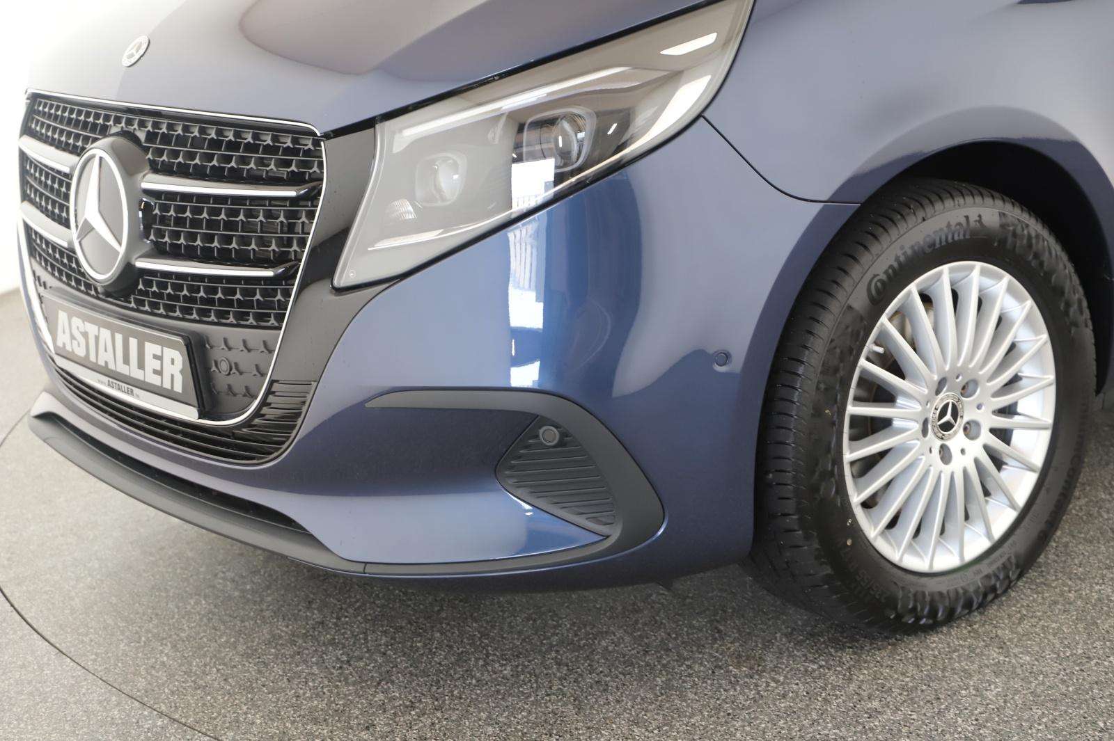Mercedes-Benz V 250