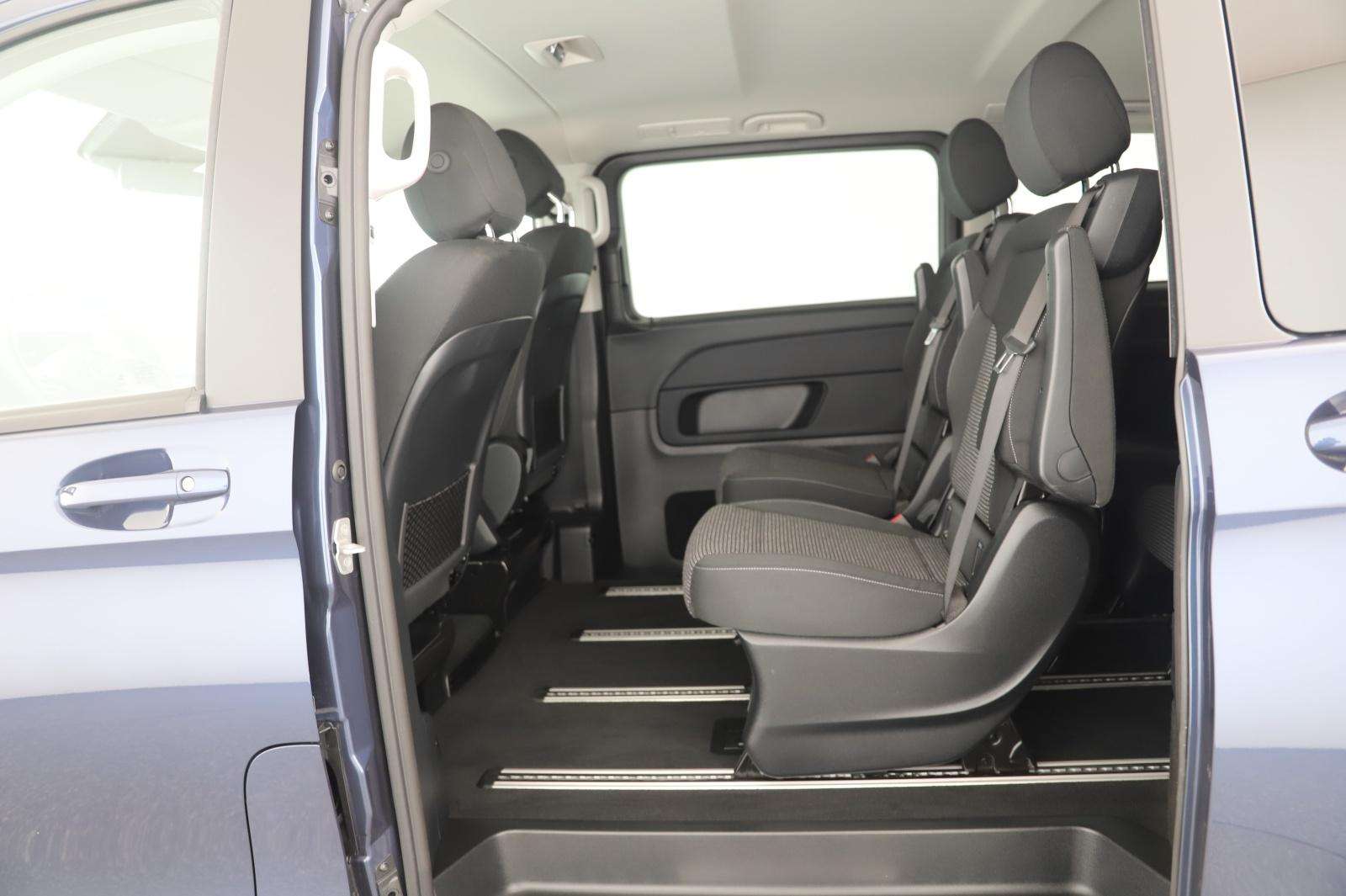 Mercedes-Benz V 250