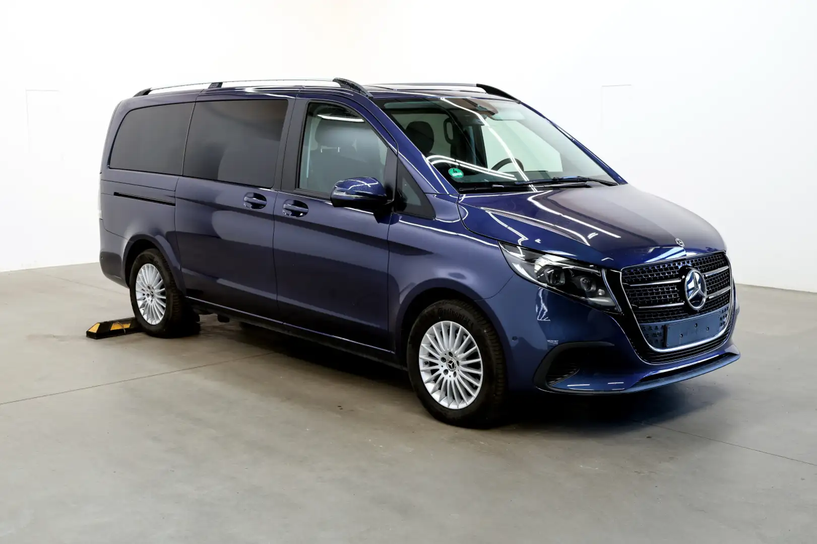 Mercedes-Benz V 250 d 4M Style Lang L2 Distro+Airmat+MOPF+WiPa Bleu - 2