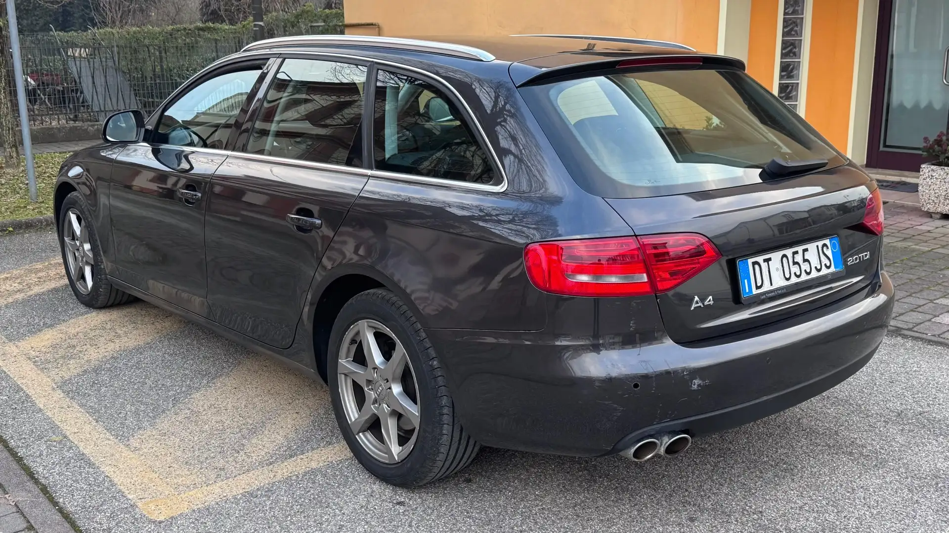 Audi A4 Avant 2.0 tdi quattro - 2