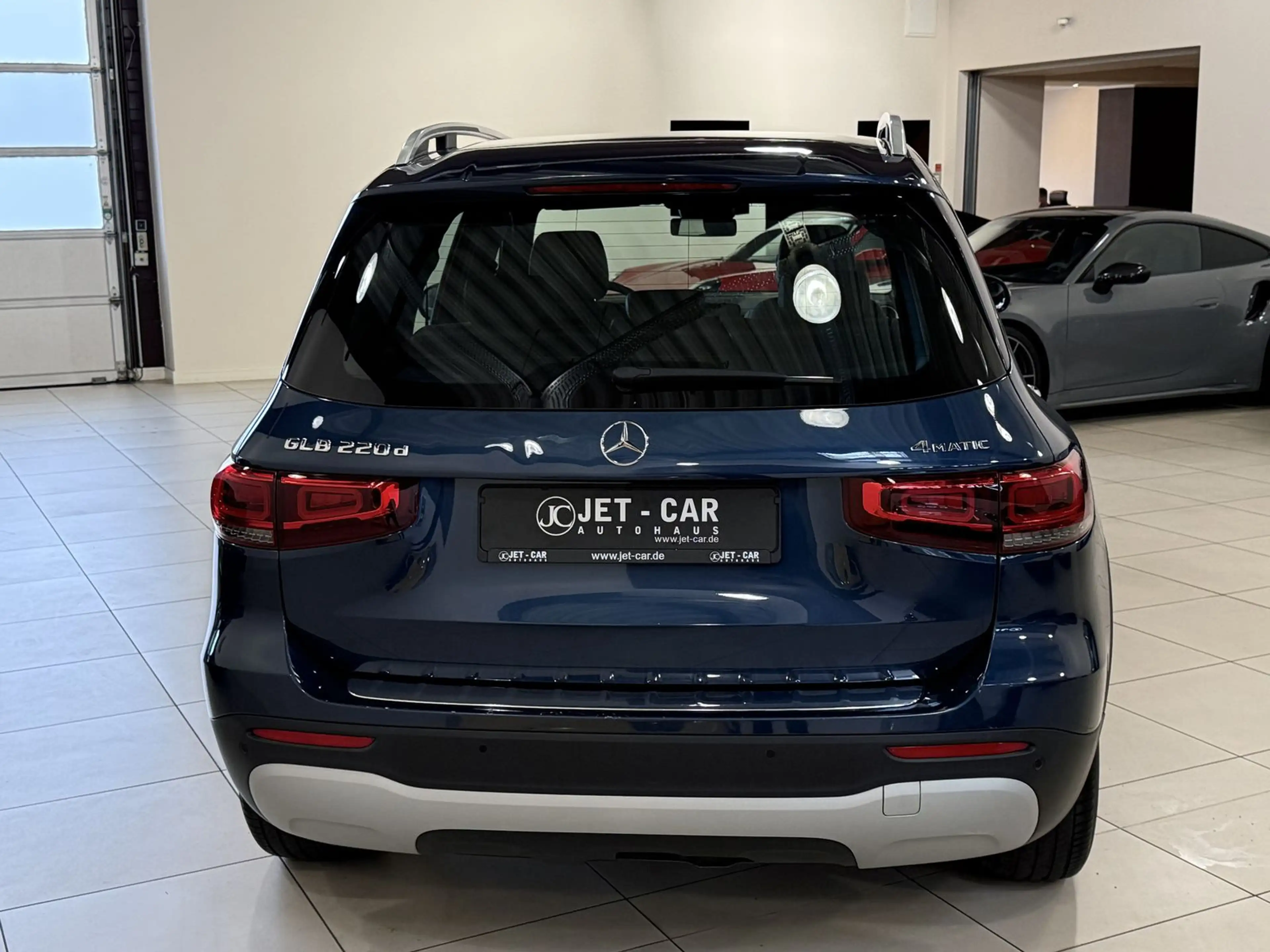 Mercedes-Benz GLB 220 d 4Matic Style *MULTIBEAM-AHK-STHZ* — photo 7
