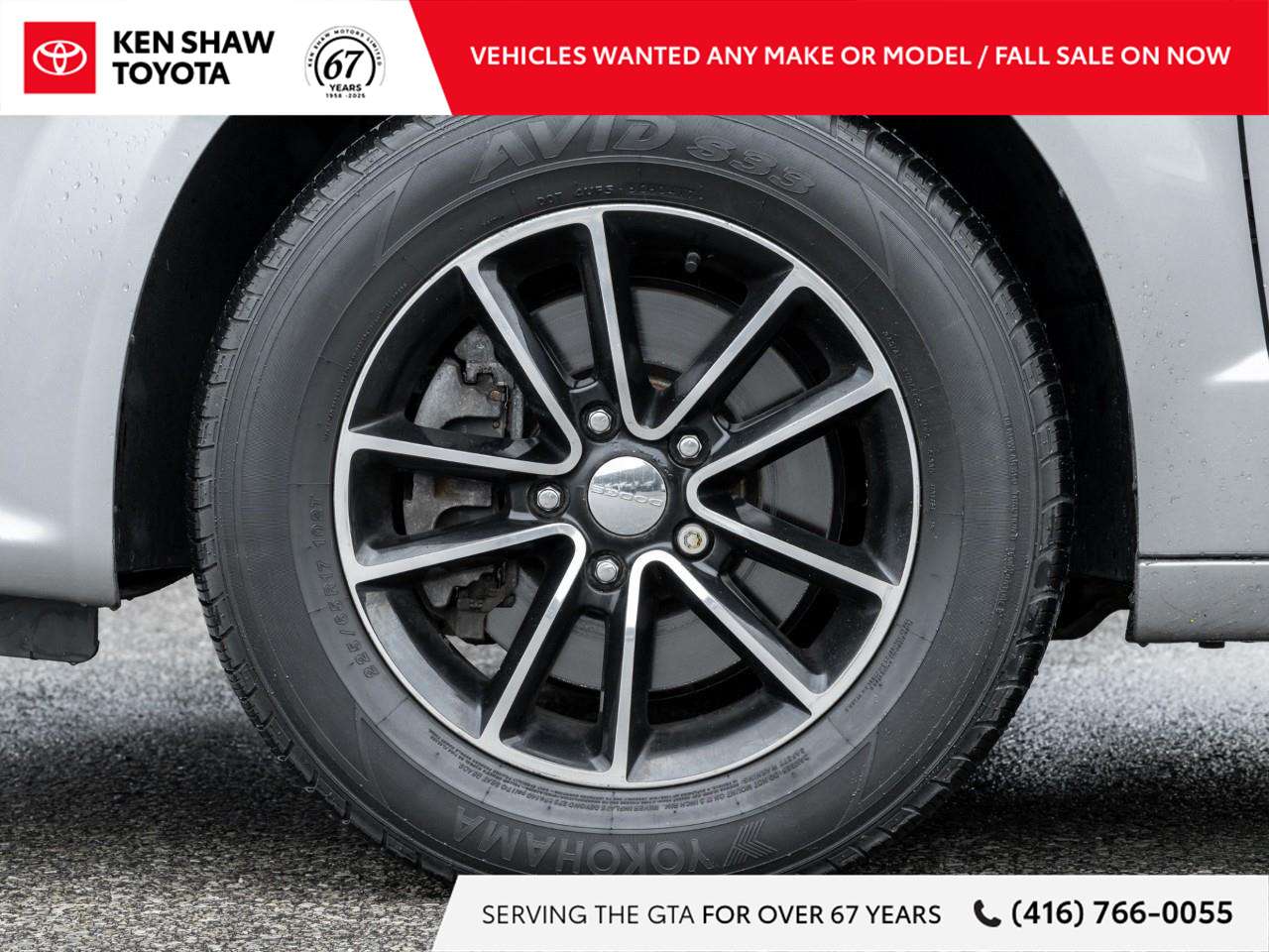 2017 Dodge Grand Caravan SXT / Rear DVD / Alloy Wheels — снимка 1
