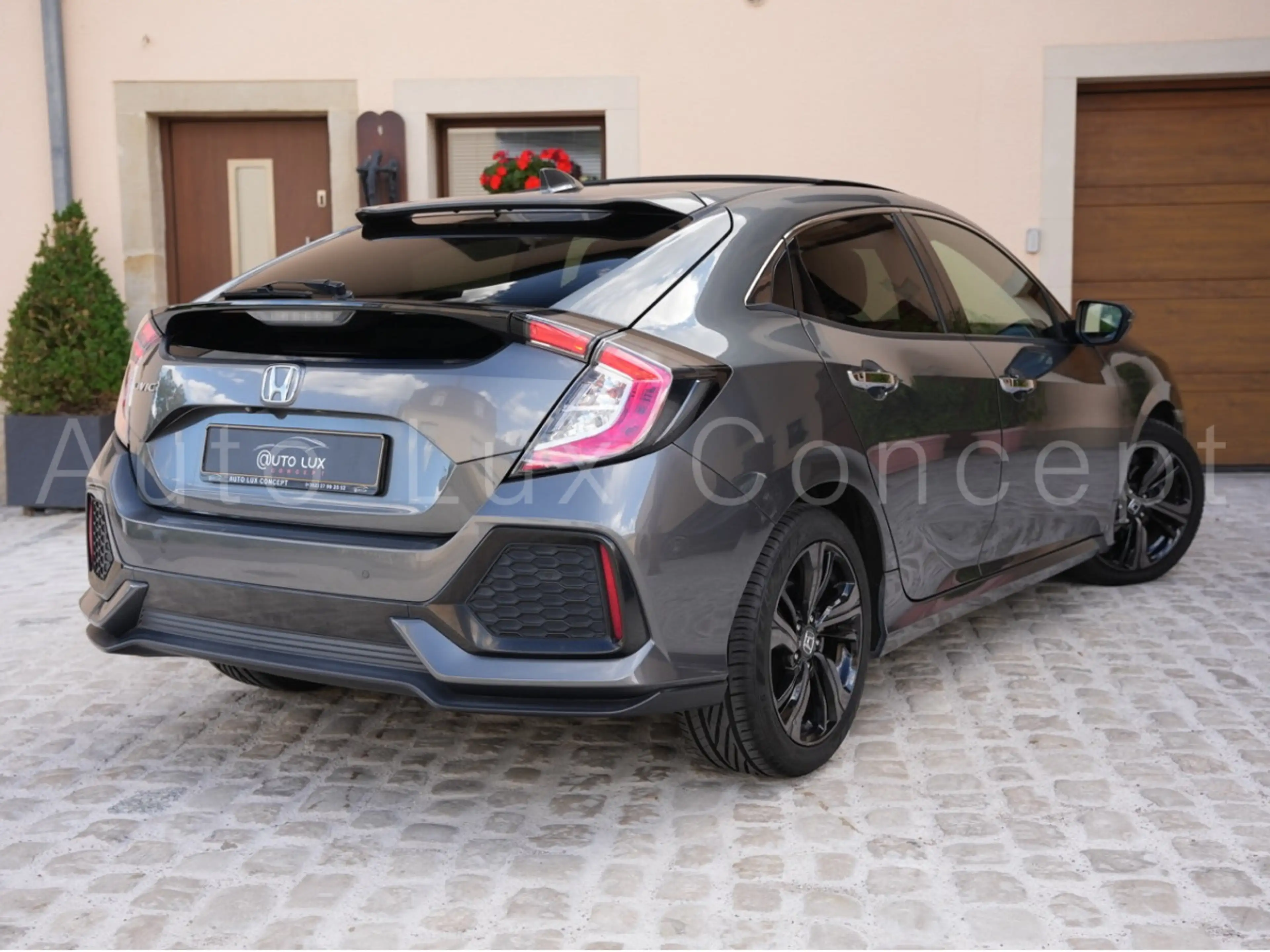 Honda Civic 1.5 VTEC Turbo 182 Prestige CVT/Pano/Leder/Kamera — photo 3