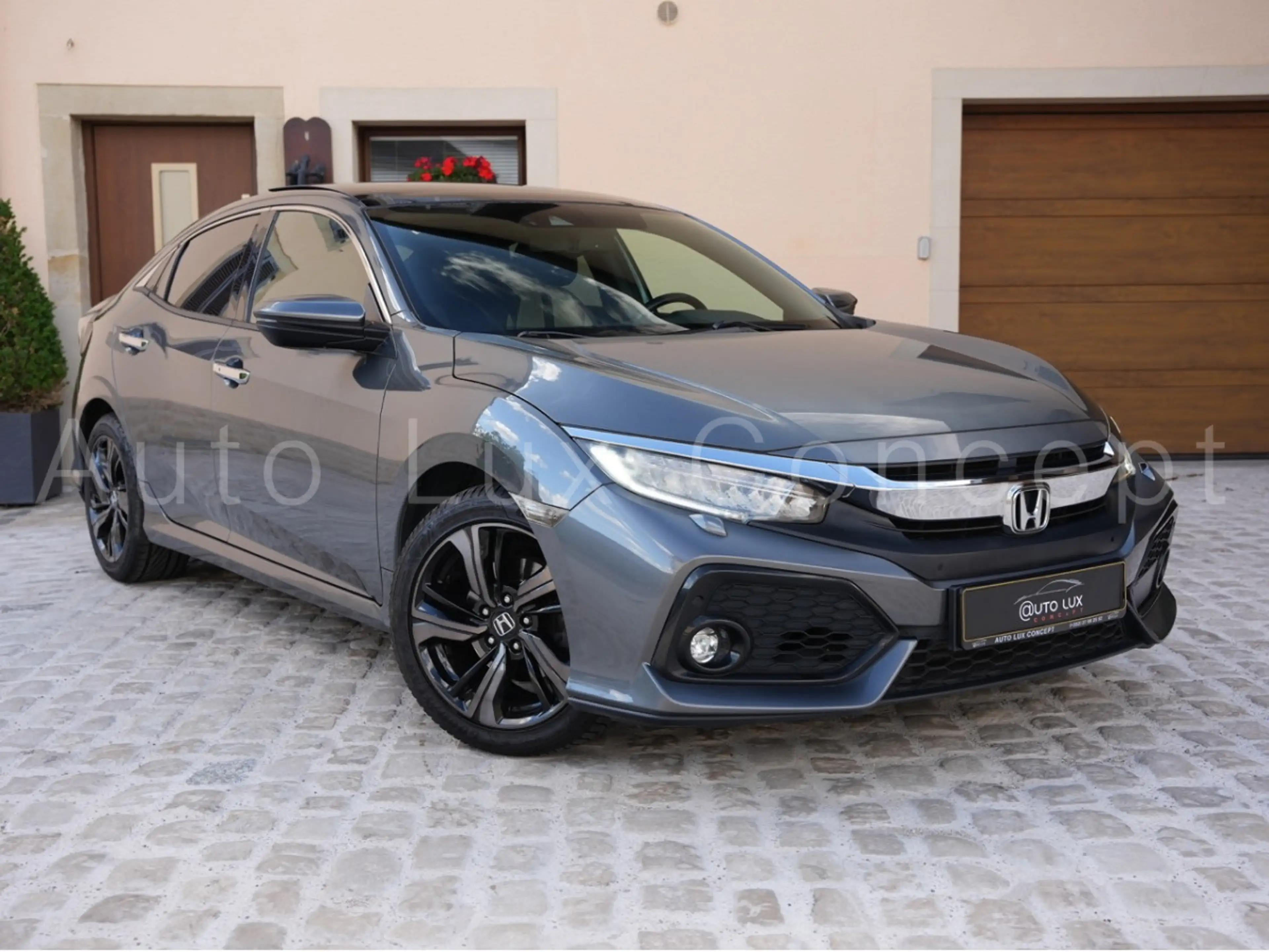 Honda Civic 1.5 VTEC Turbo 182 Prestige CVT/Pano/Leder/Kamera — photo 2