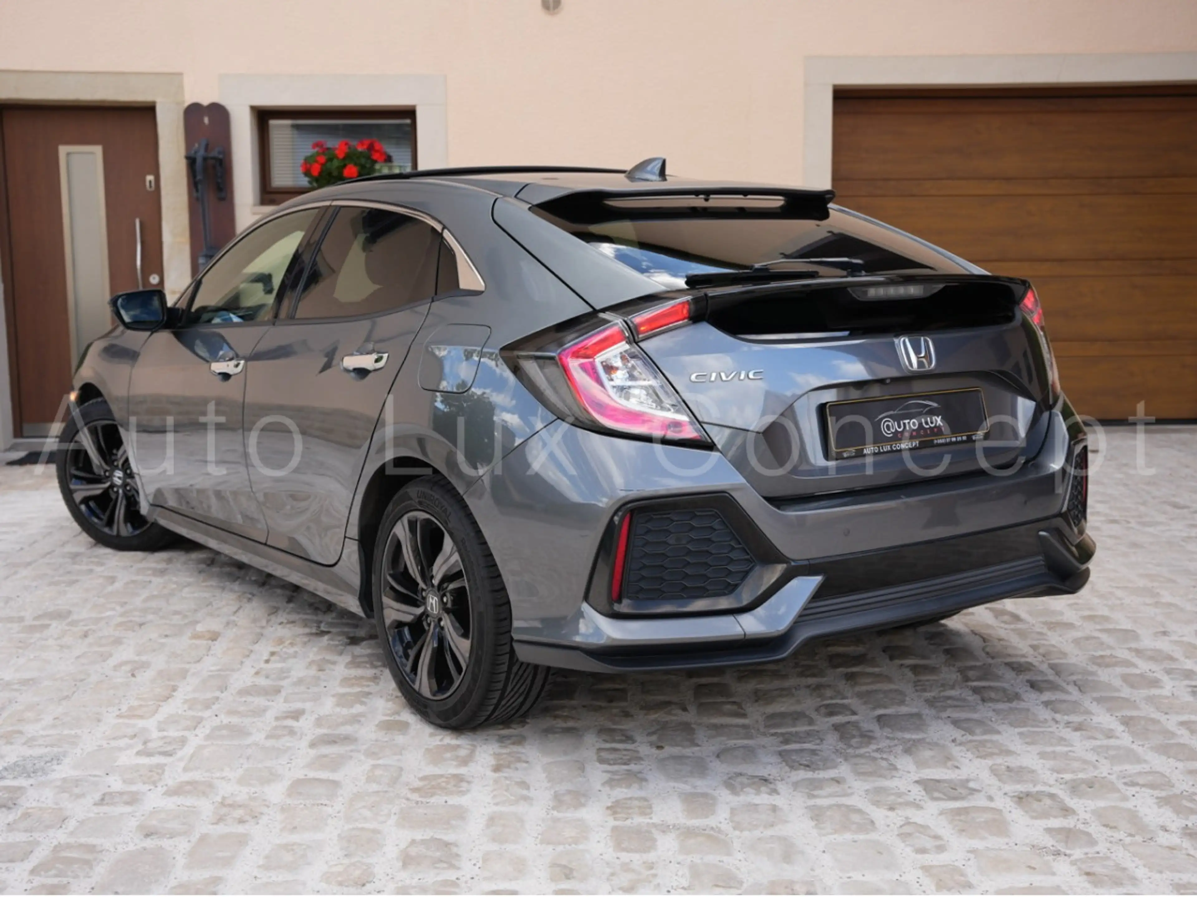 Honda Civic 1.5 VTEC Turbo 182 Prestige CVT/Pano/Leder/Kamera — photo 4