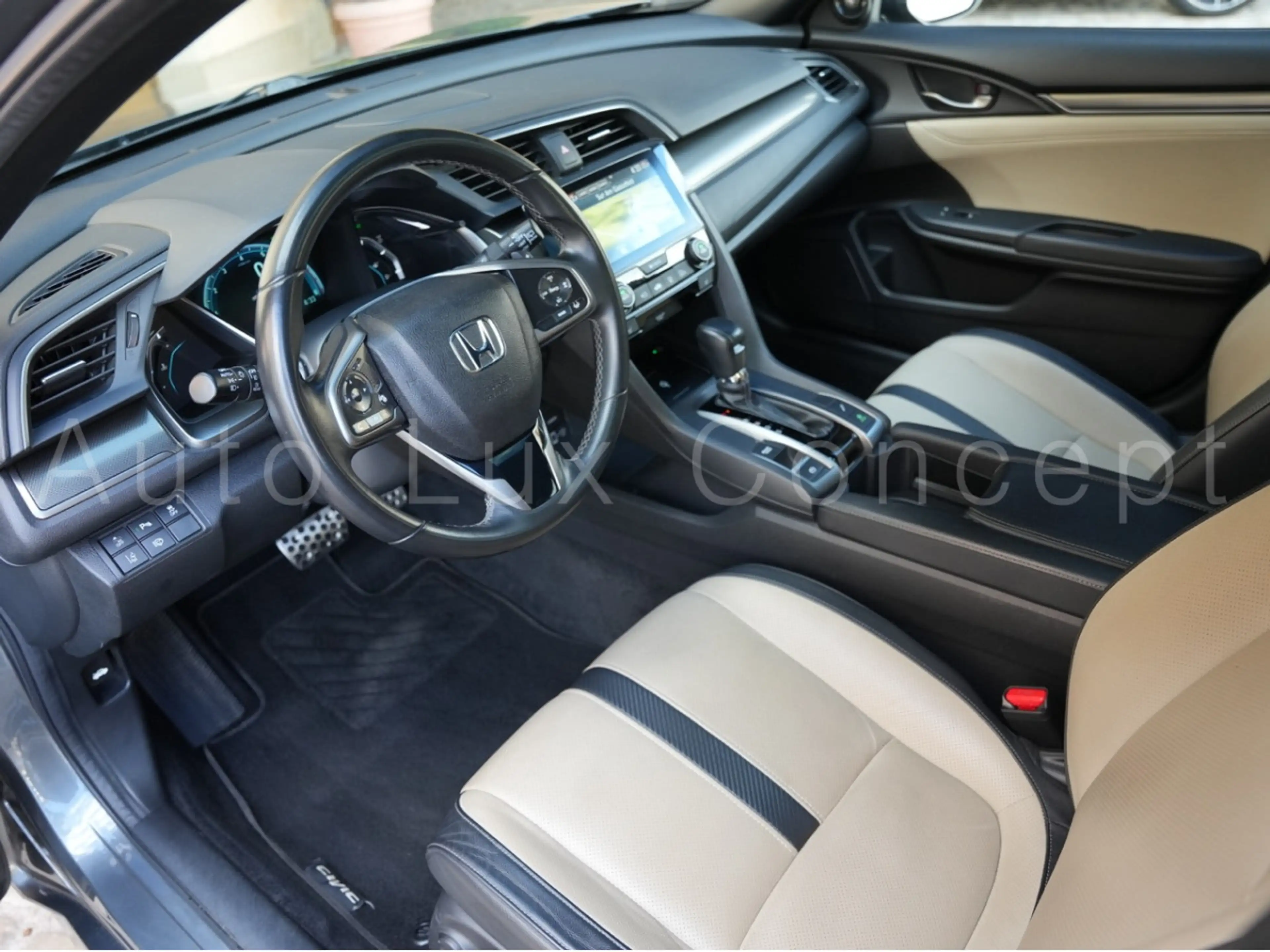 Honda Civic 1.5 VTEC Turbo 182 Prestige CVT/Pano/Leder/Kamera — photo 5