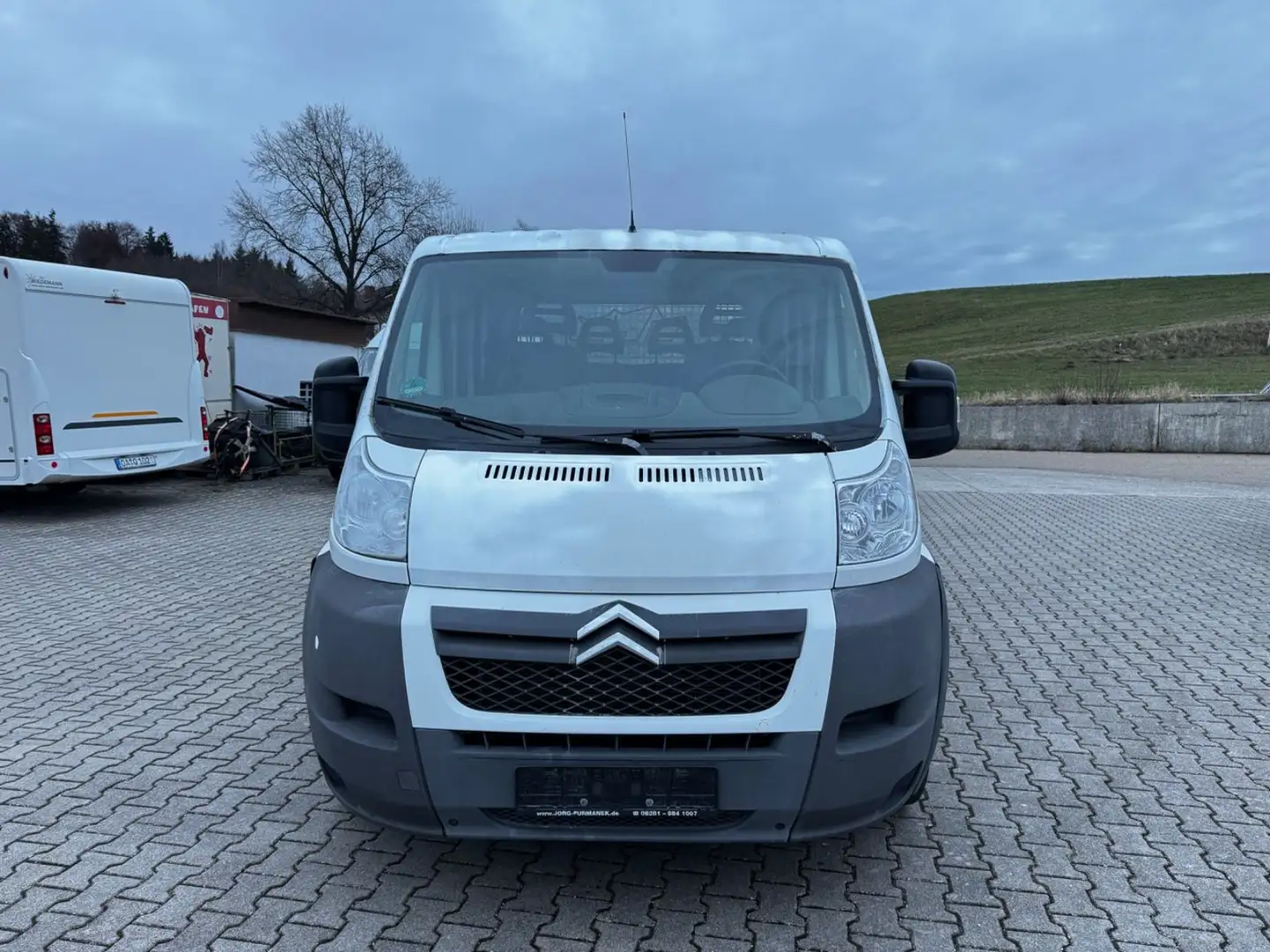 Citroen Jumper Pritsche Doka. 35 L4 HDi 150 FAP Heavy Weiß - 2
