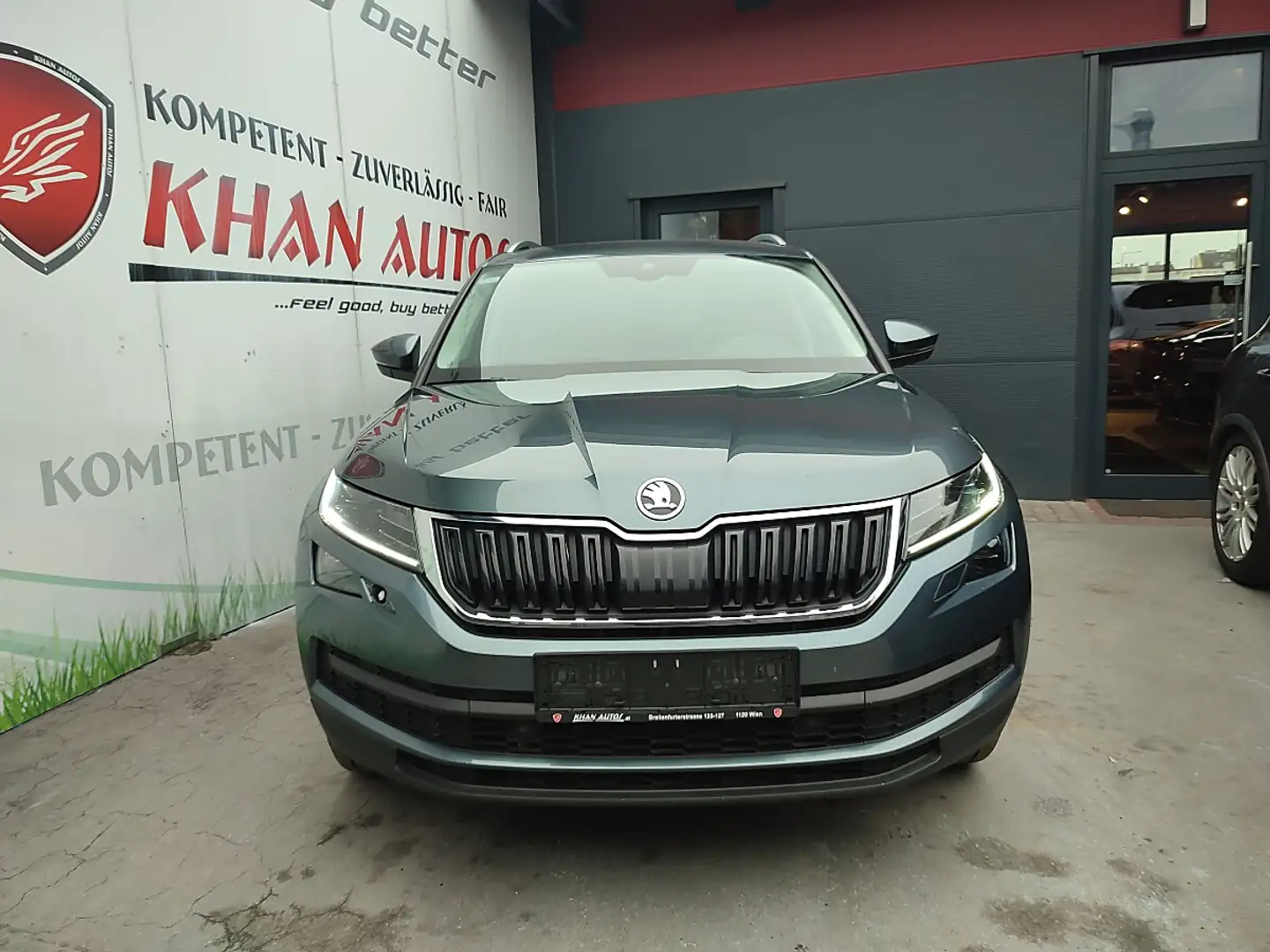 Skoda Kodiaq 2,0 TDI SCR 4x4 Style DSG Grau - 2