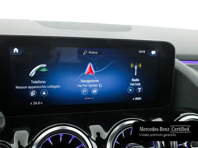 Mercedes-Benz GLA view 16