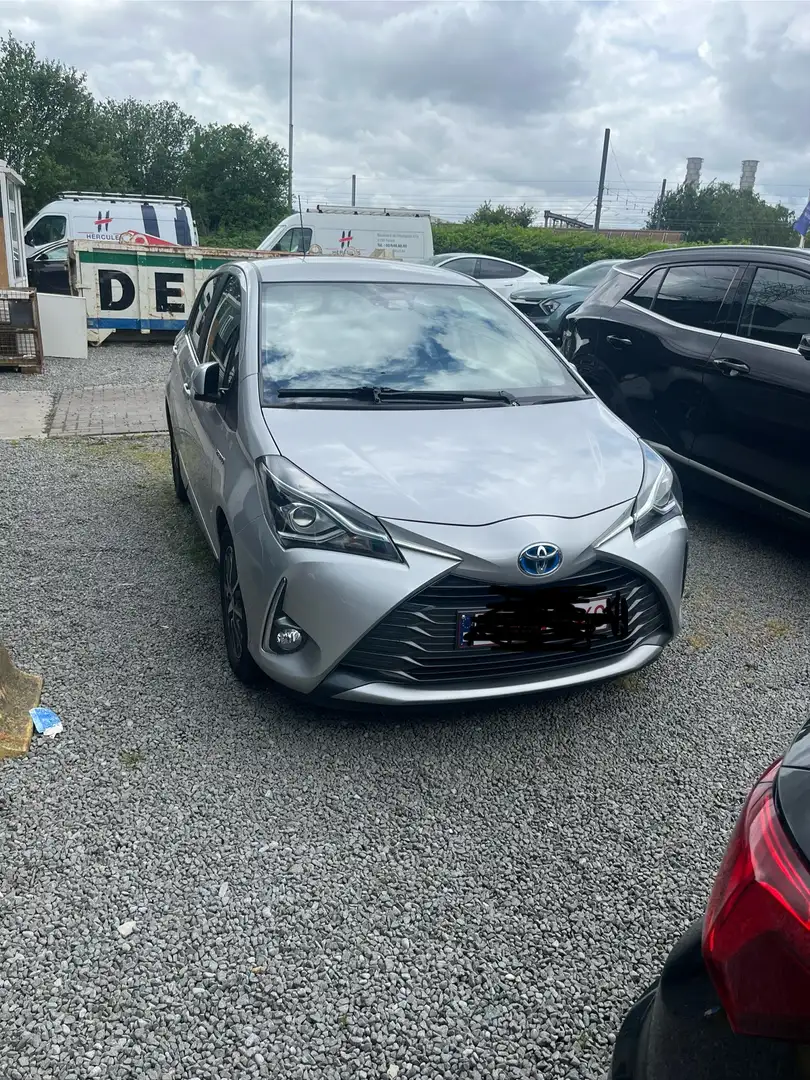 Toyota Yaris Hybrid 1.5 VVT-i Y20 Club - 1