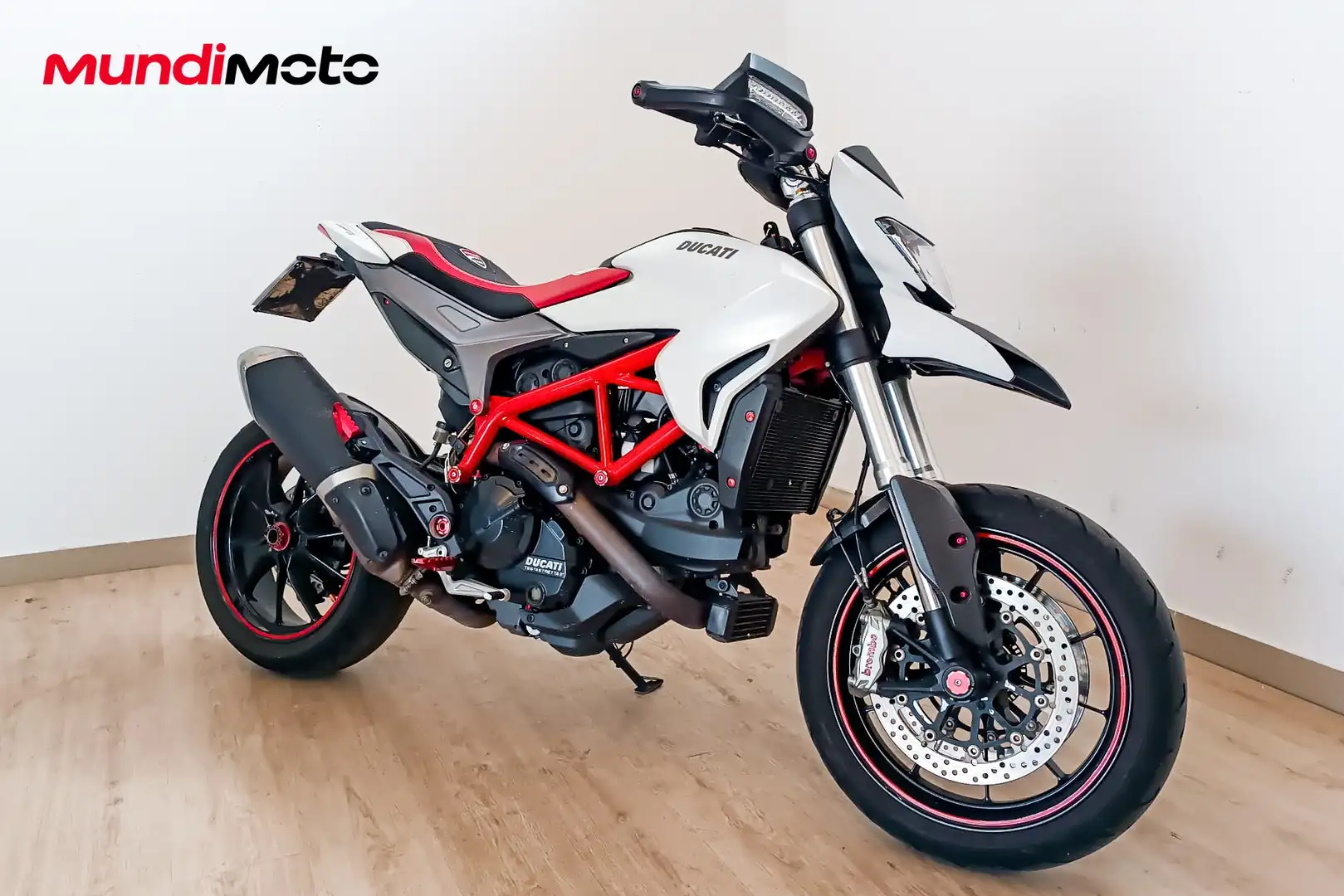 Ducati Hypermotard 939 - 2