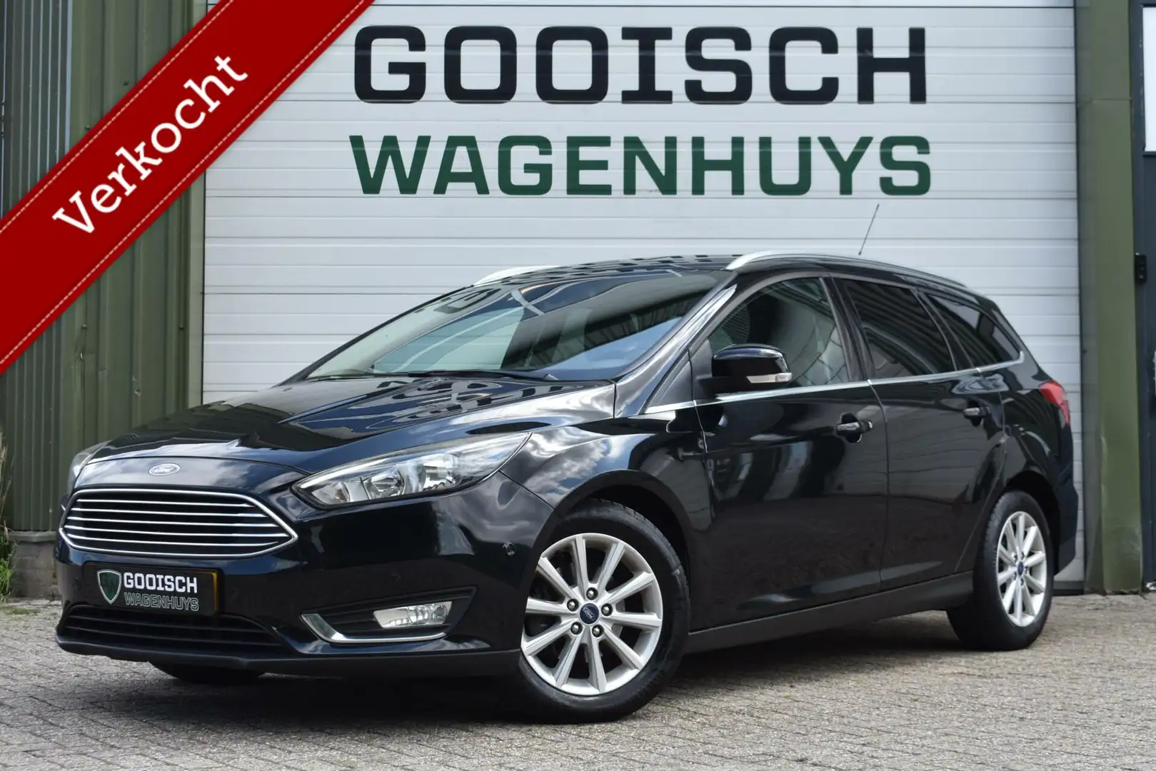 Ford Focus Wagon 1.0 Titanium | Stuurverwarming | Stoelverwar Nero - 1