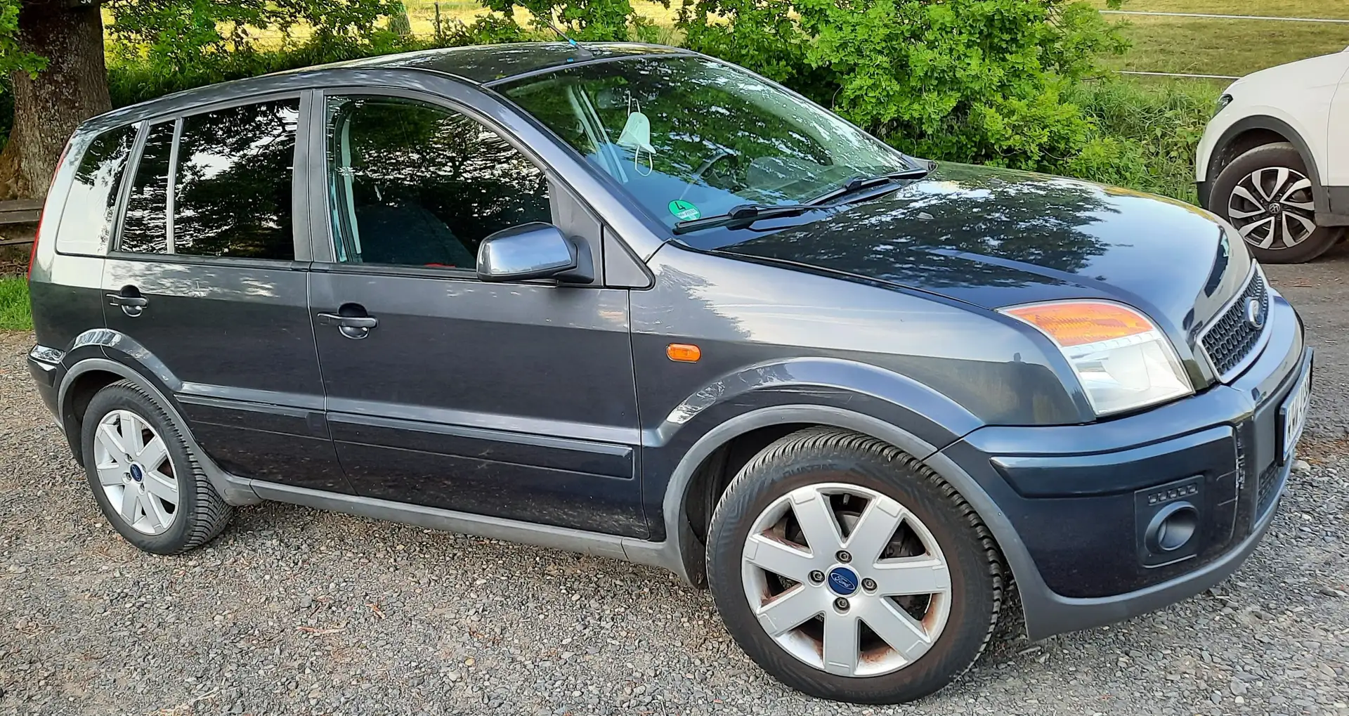 Ford Fusion Fusion 1.6 + Gris - 2
