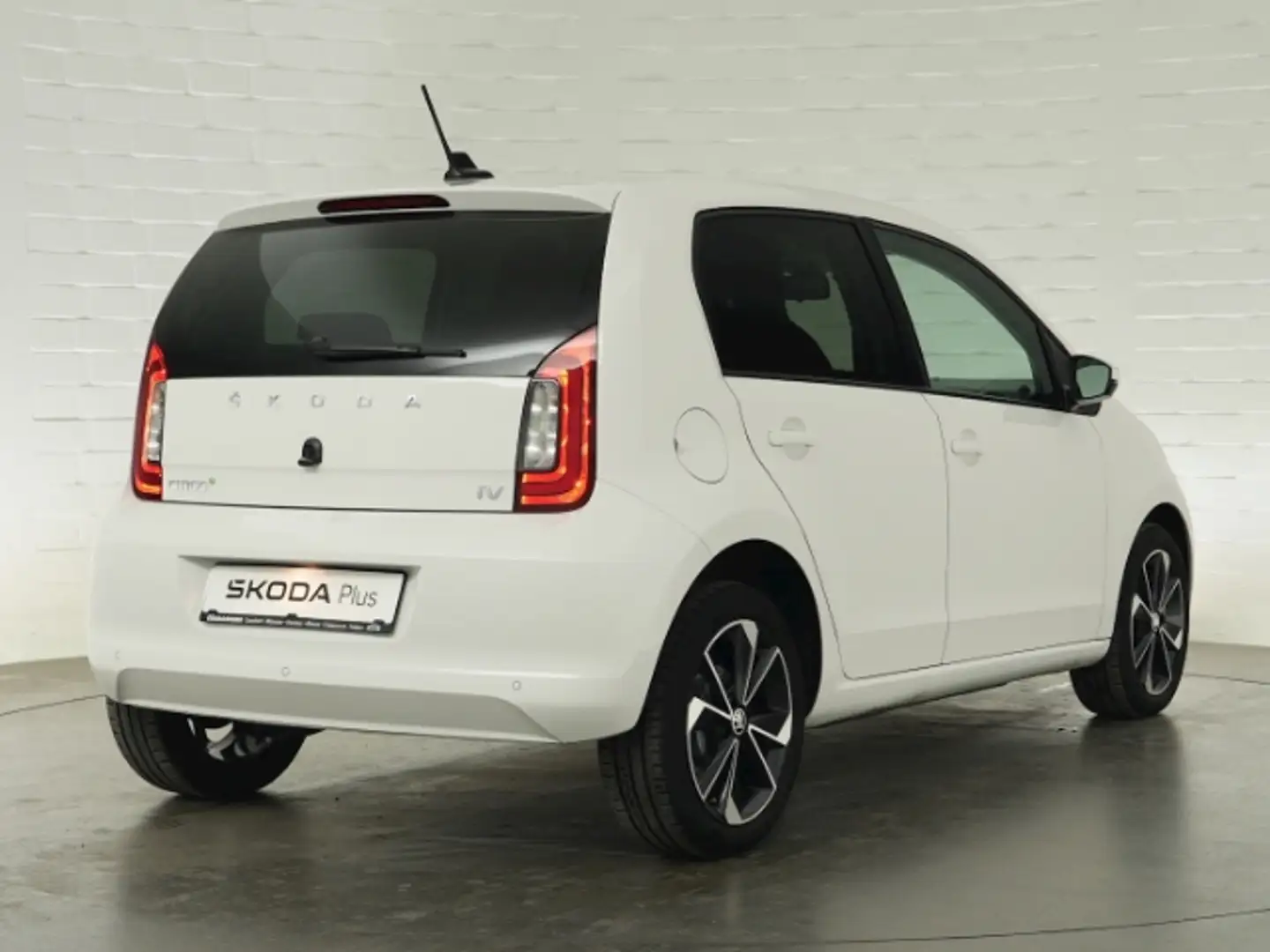 Skoda Citigo e iV STYLE+SITZHEIZUNG+PARKPILOT HI+LED TAGFAHRLIC Blanc - 2