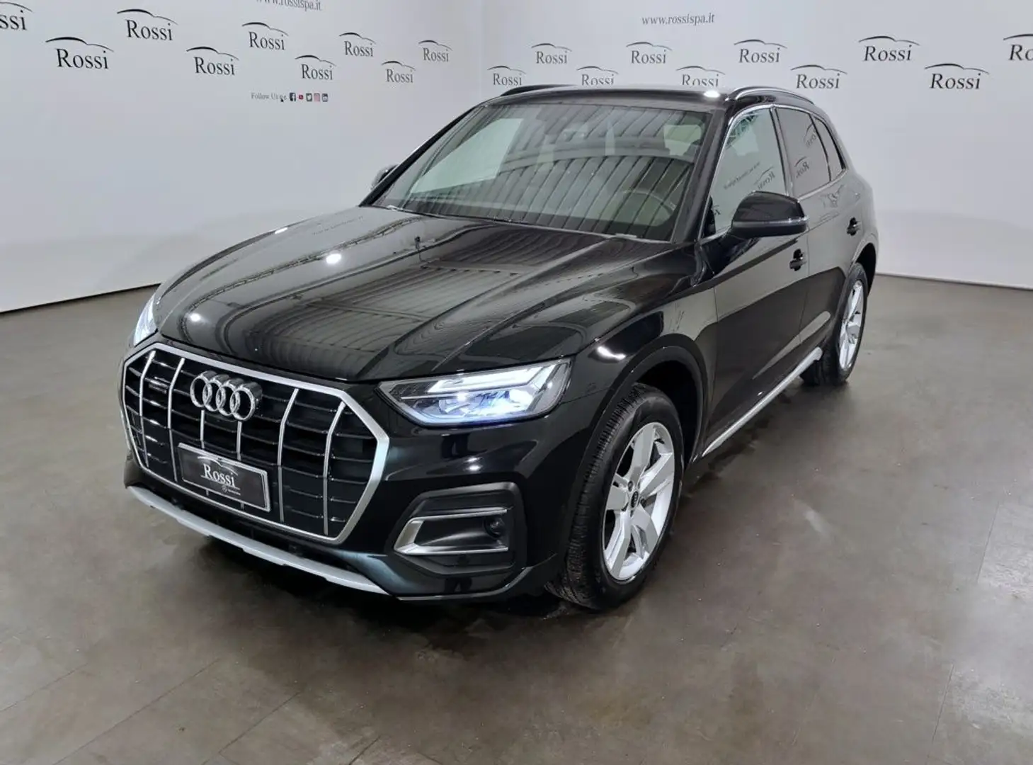 Audi Q5 40 2.0 tdi mhev 12V Business quattro s-tronic Nero - 2