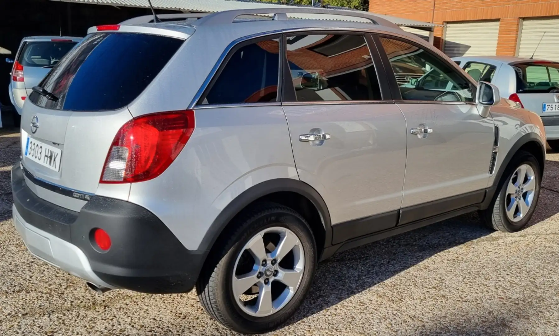 Opel Antara 2.2CDTI Excellence S&S 4x4 184 Gris - 2