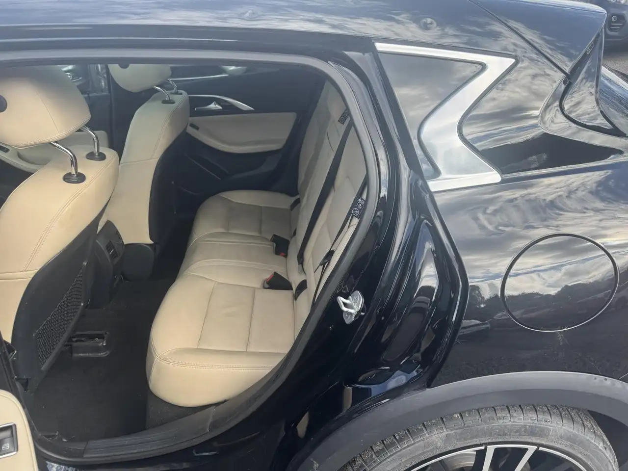 Infiniti QX30 снимка Infiniti QX30