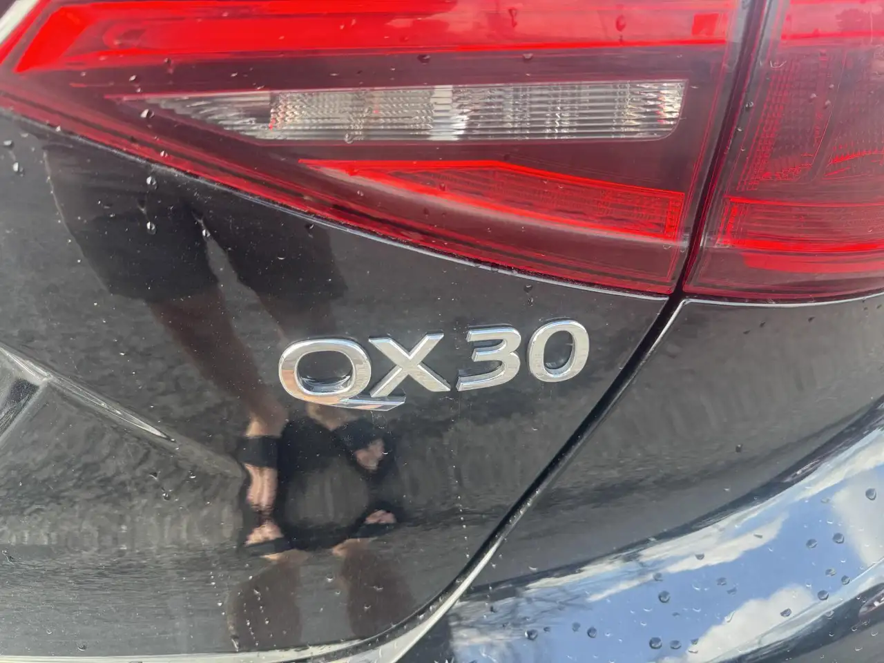Infiniti QX30 снимка Infiniti QX30