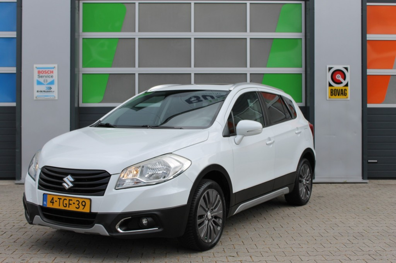 Suzuki SX4 1.6 Exclusive / Schuifdak / Bluetooth / Stoelverwa