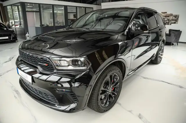 Dodge Durango 5,7 HEMI AWD NAVI LED 7SITZE TOP
