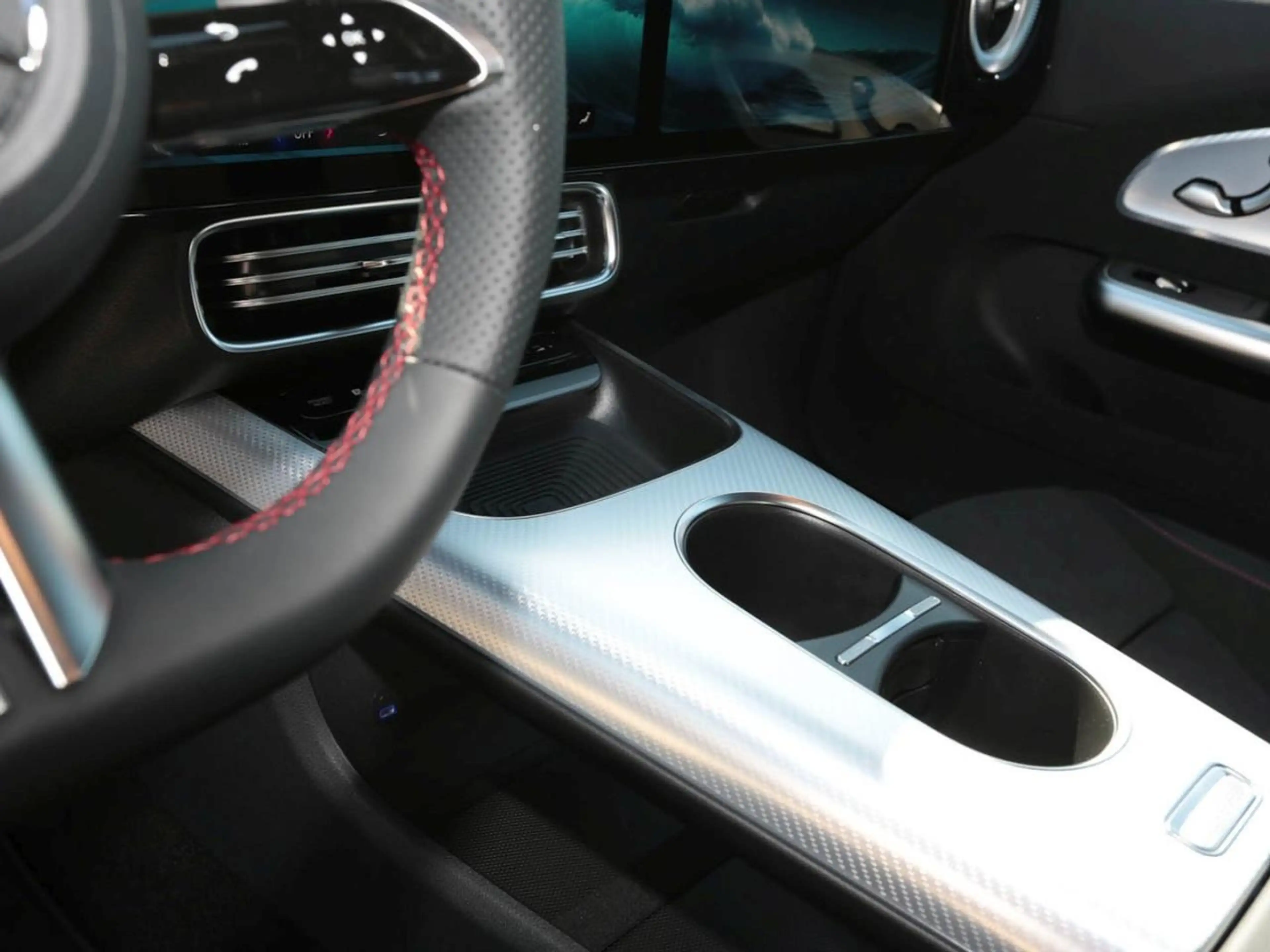 Mercedes-Benz CLA 200 Shooting Brake AMG Panorama Easy-P AHK — photo 15