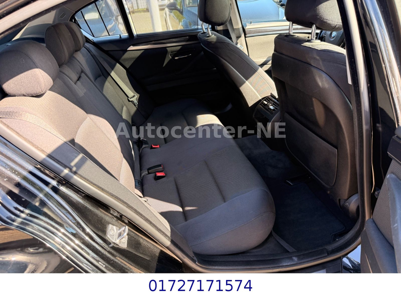 BMW 520 d xDrive/Navi/Xenon/Schiebedach/A.H.K/Euro6 — photo 11
