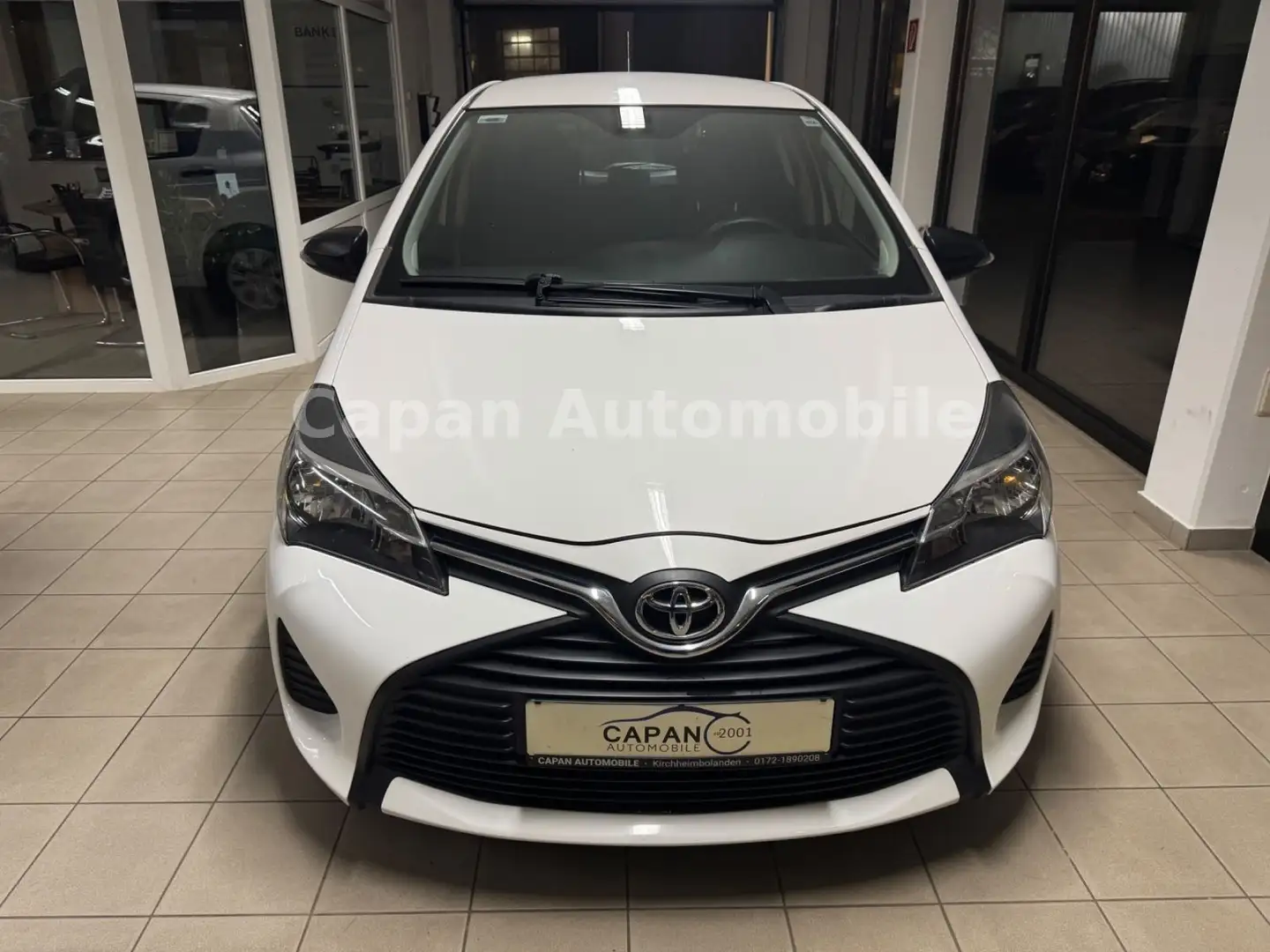 Toyota Yaris Basis Scheckheft/Klima/Wenig Km Weiß - 2