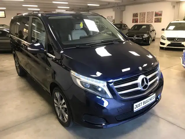 Mercedes-Benz V 220 d Premium L AUTOCARRO Garanzia 12 mesi