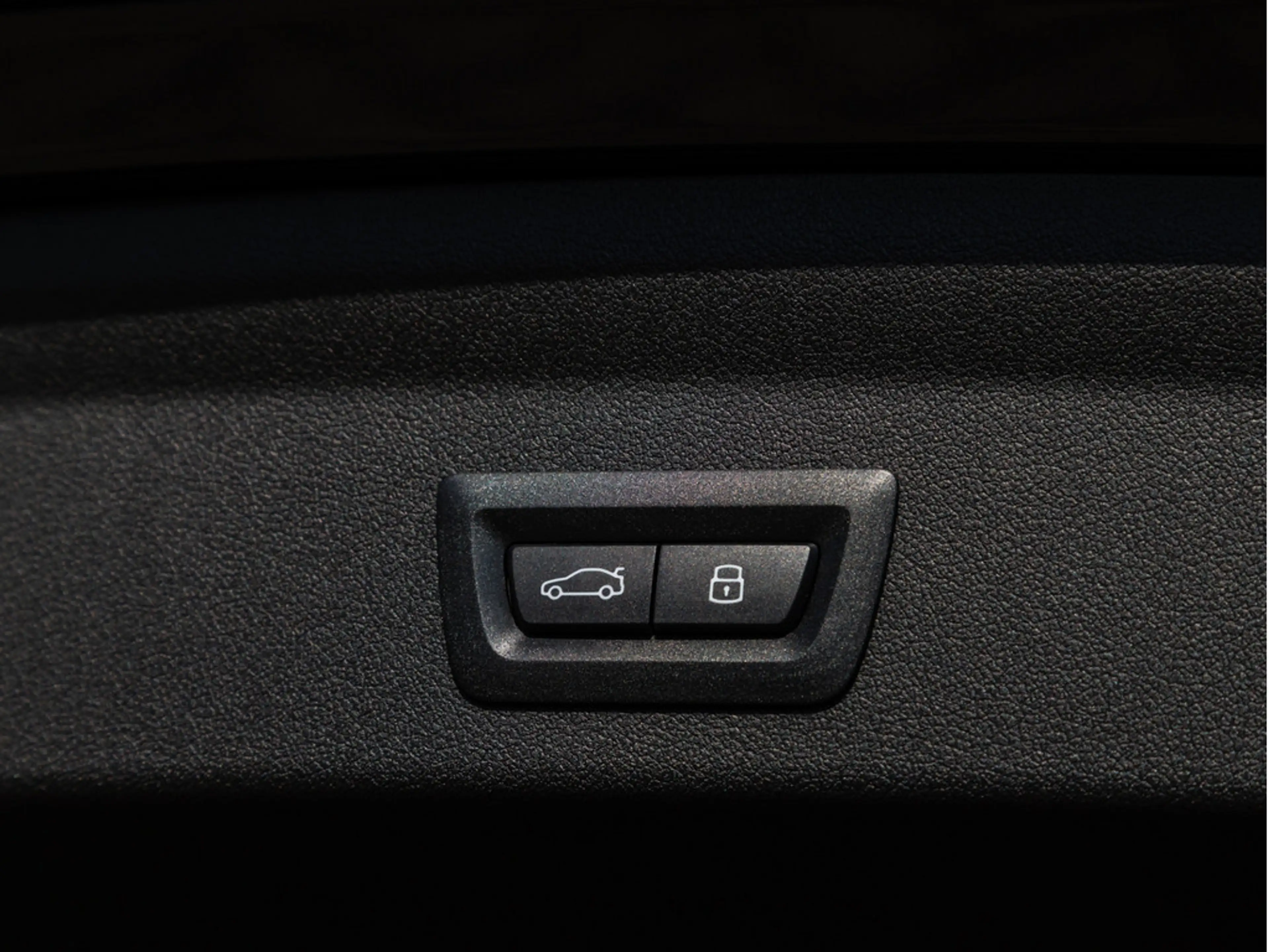 BMW 135 M xDrive M-Sport Pro LED NAVI H/K KAMERA — photo 12