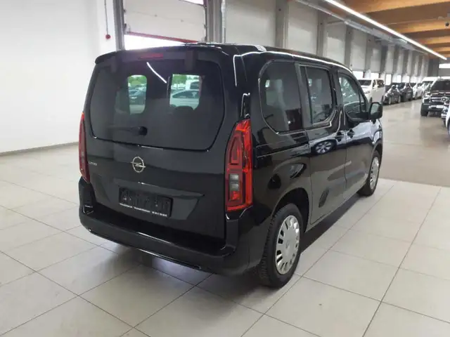 Opel Combo view 4