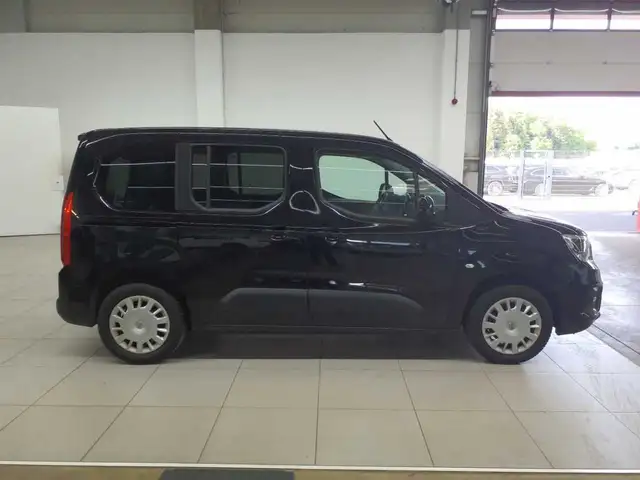 Opel Combo view 3