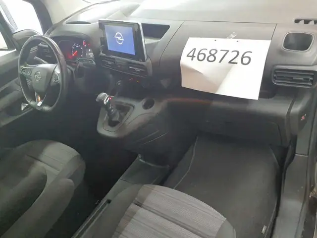 Opel Combo view 12