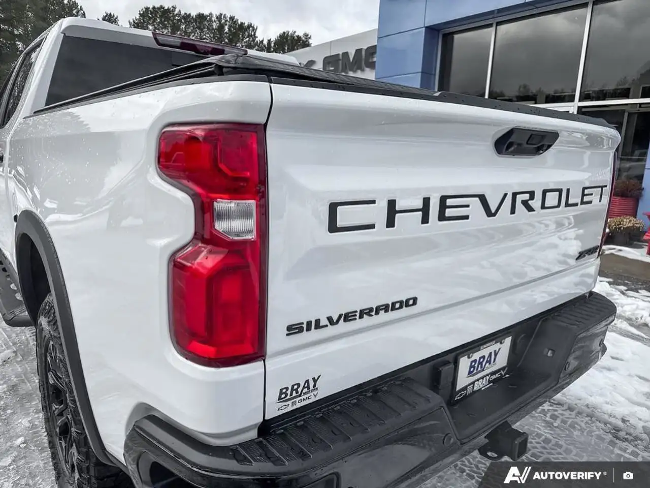 Chevrolet Silverado 1500 снимка Chevrolet Silverado 1500