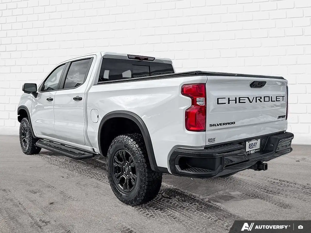 Chevrolet Silverado 1500 снимка Chevrolet Silverado 1500