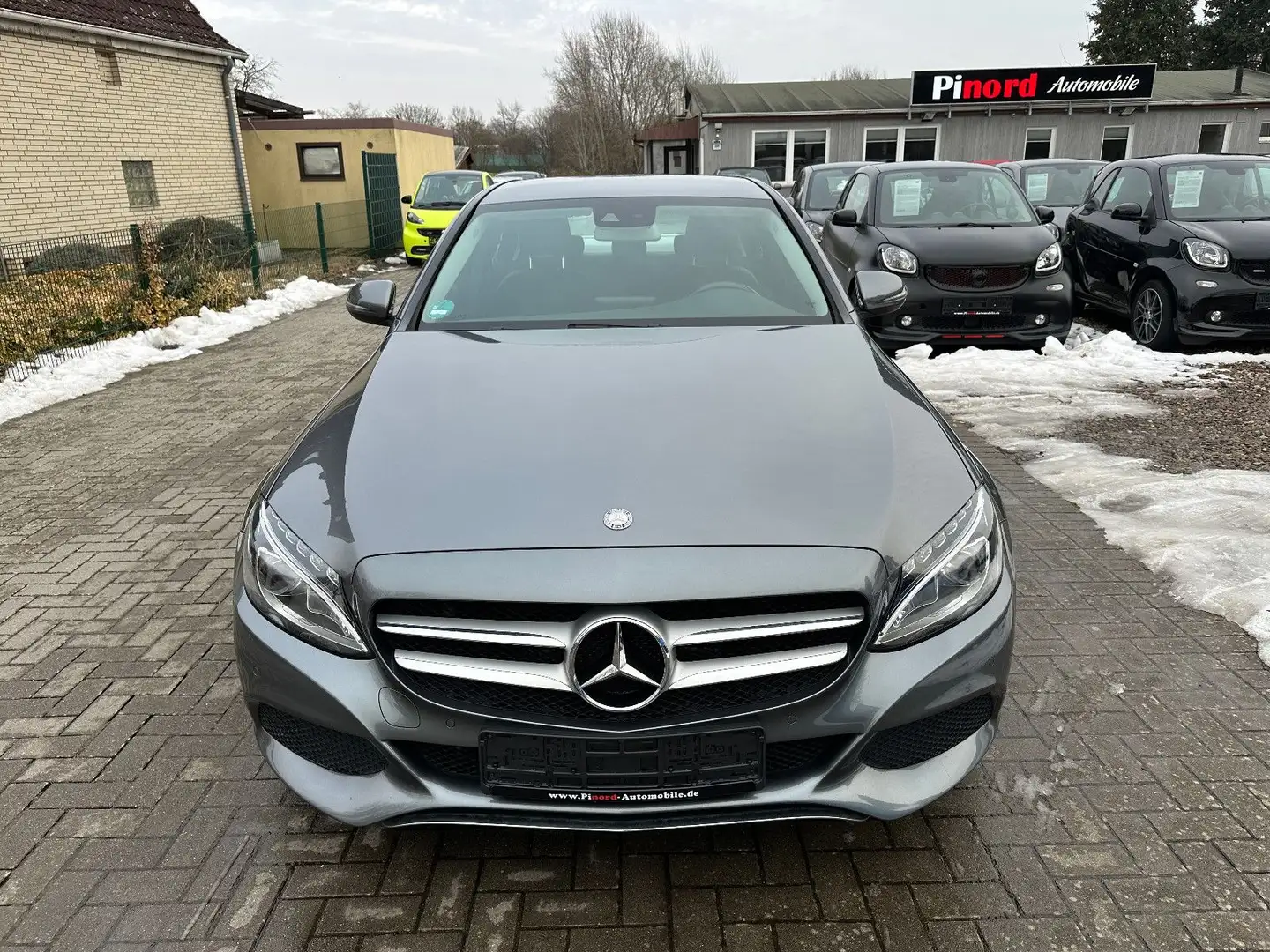 Mercedes-Benz C 200 d Avantgarde LED-NAVI-AHK-SPUR-PDC Grau - 2
