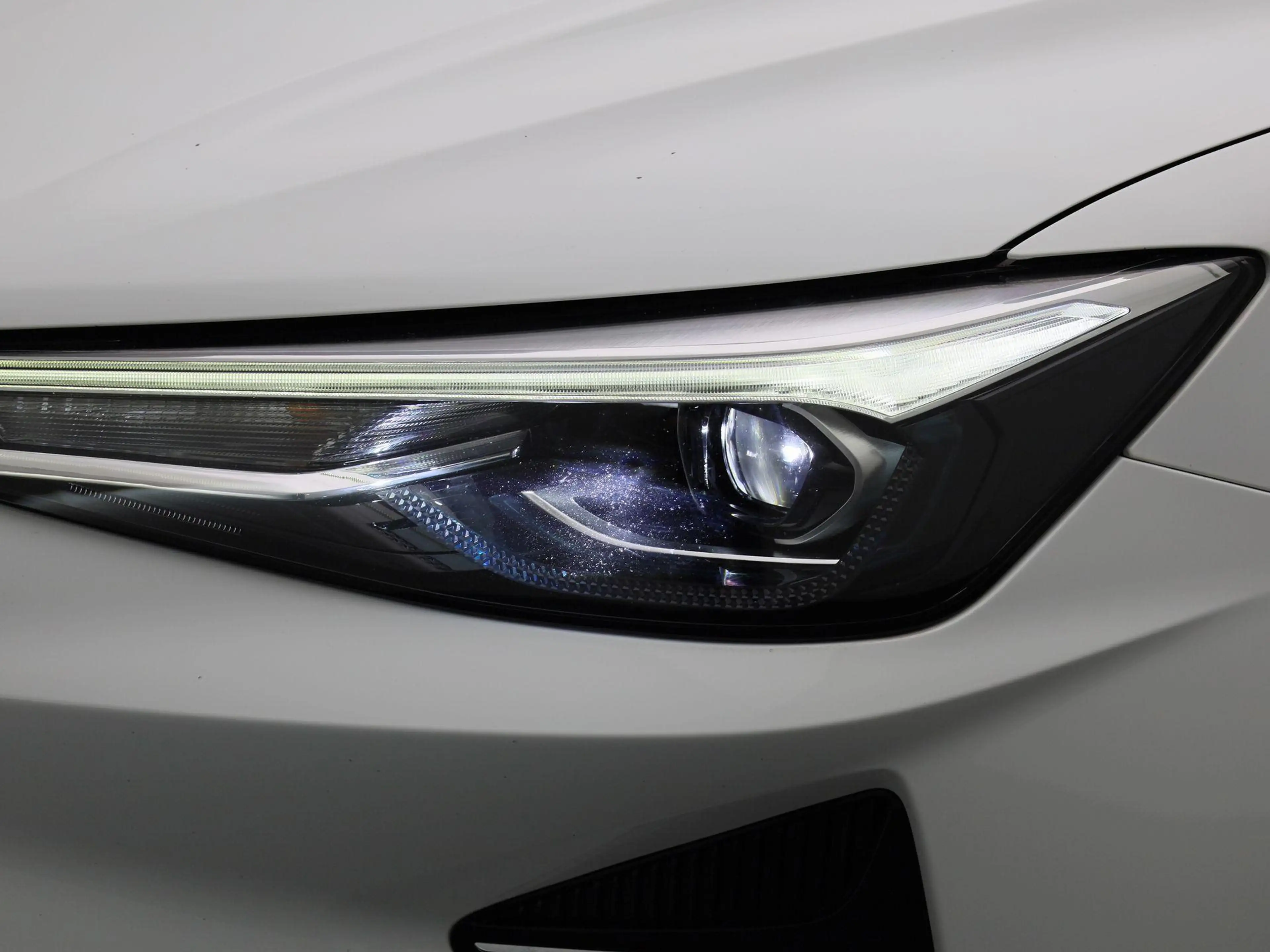 MG MG5 Long Range Luxury 61 kWh — photo 14