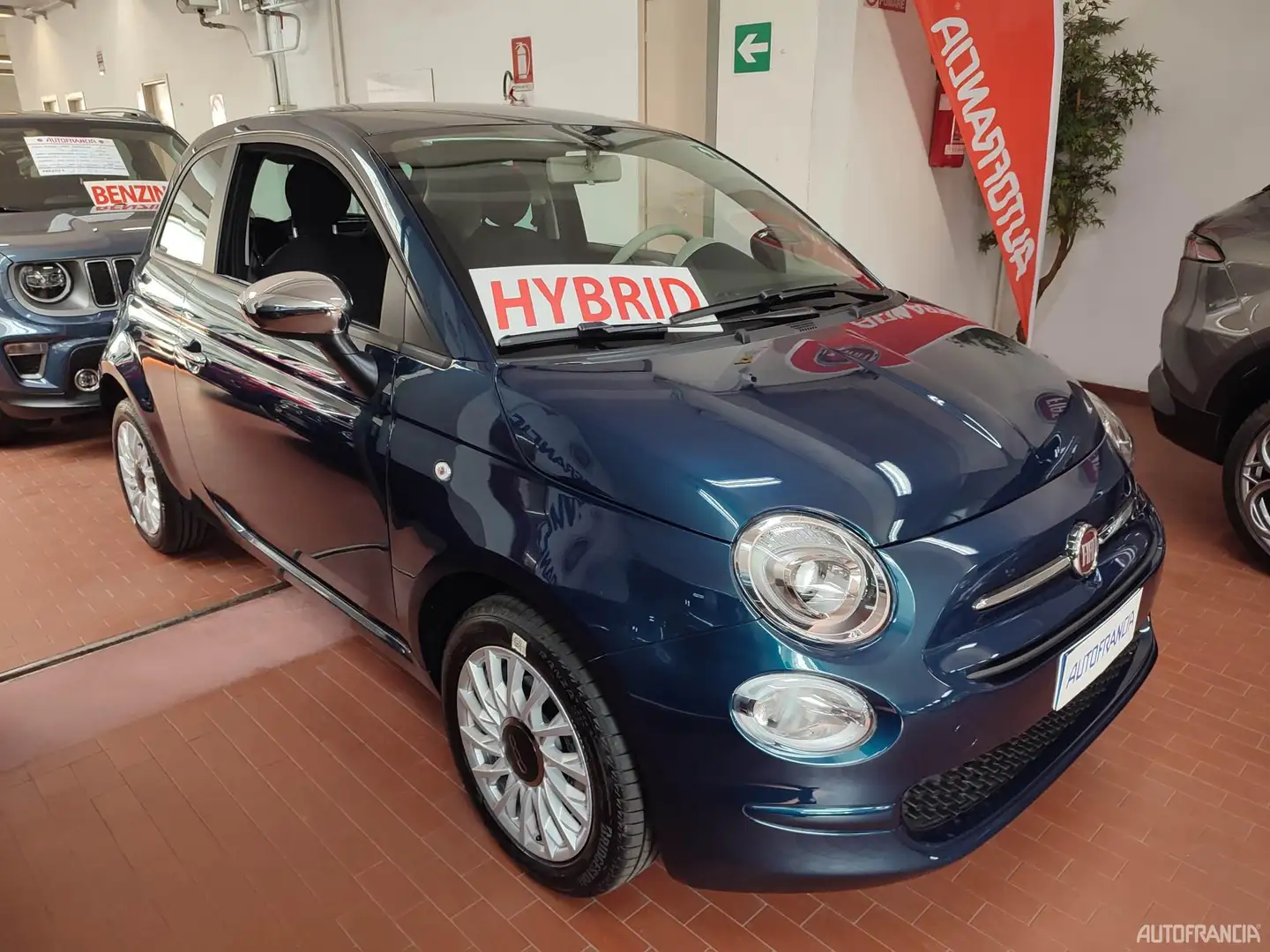 Fiat 500 1.0 HYBRID 70CV plava - 2