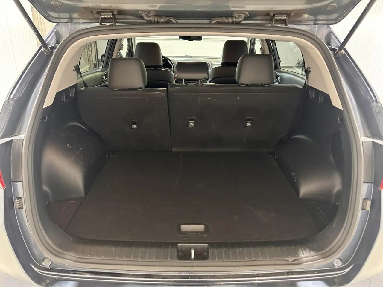 Kia Sportage снимка Kia Sportage