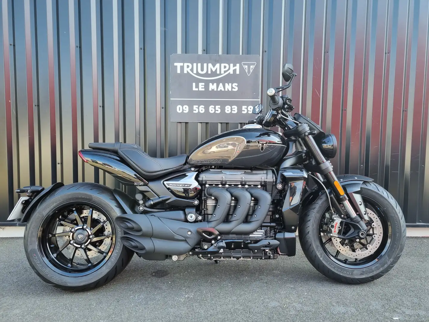 Triumph Rocket 3 R Negro - 1