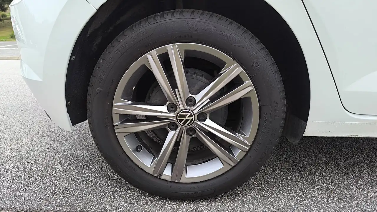 Volkswagen Polo Citadine 5 portes — photo 16