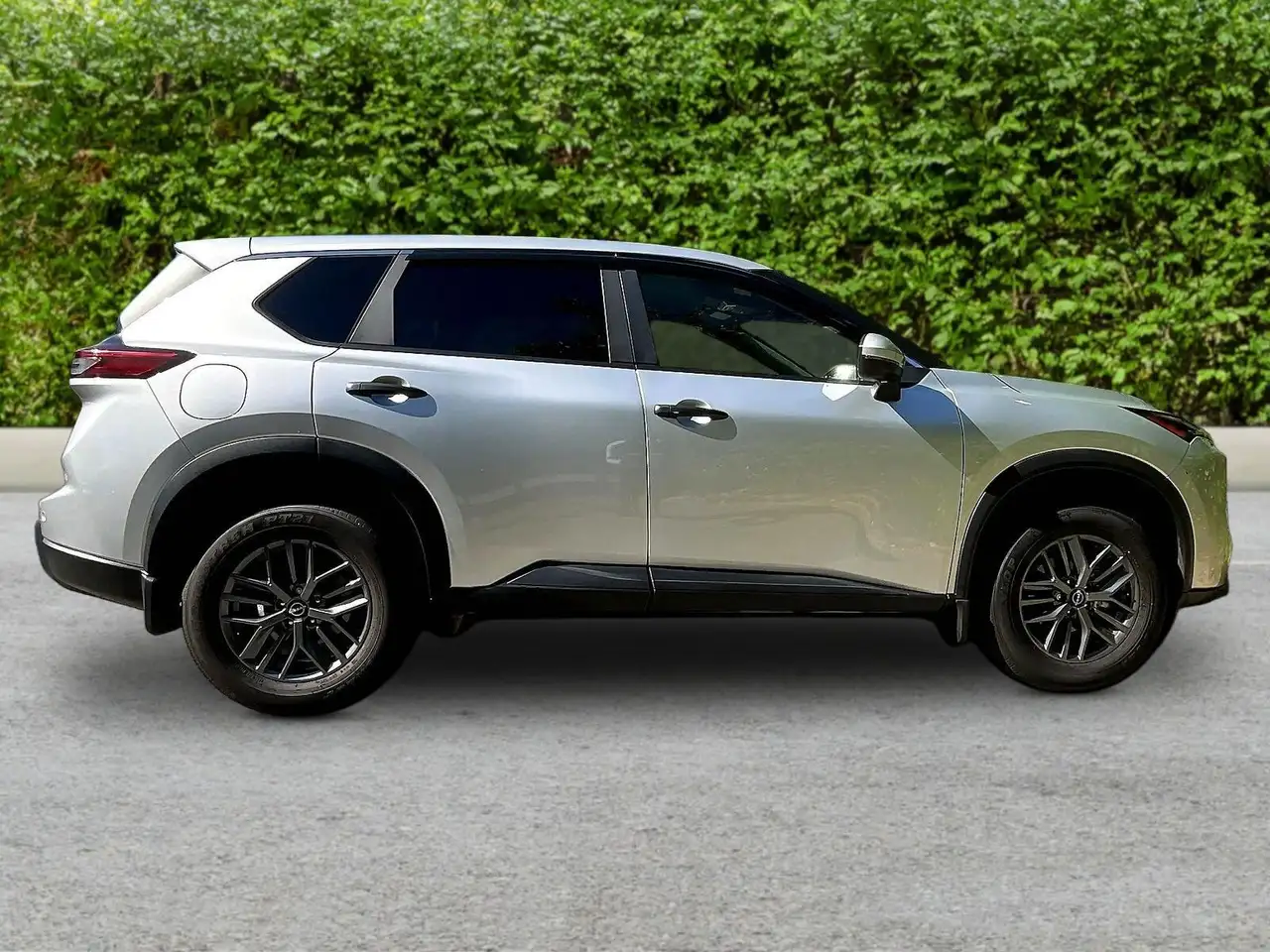 Nissan Rogue photo Nissan Rogue