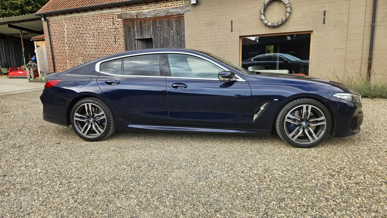 BMW 840