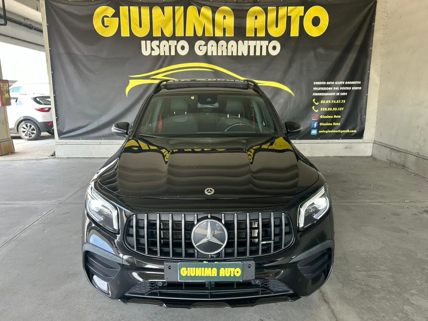 Mercedes-Benz GLB 35 AMG PER OPERATORI DEL SETTORE Nero - 2