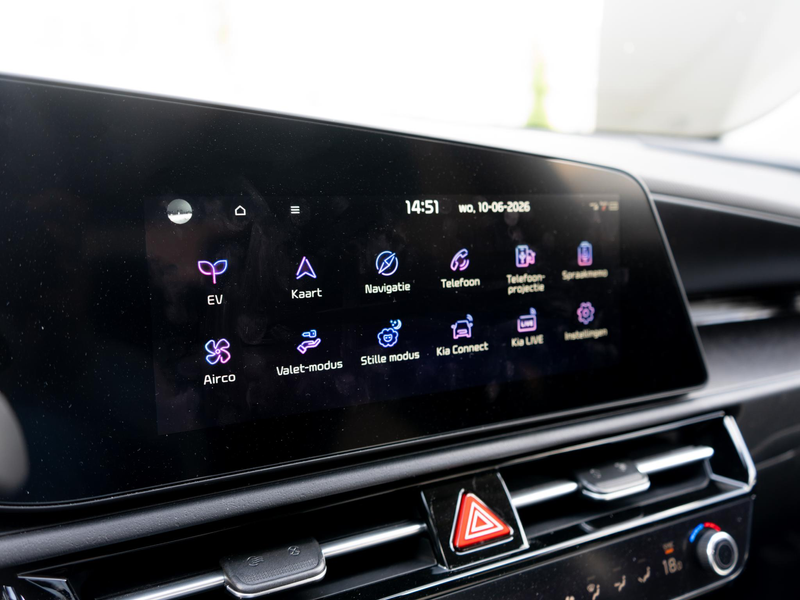 Kia e-Niro EV Limited Edition 64.8 kWh Stoel en stuurverwarmi — photo 13