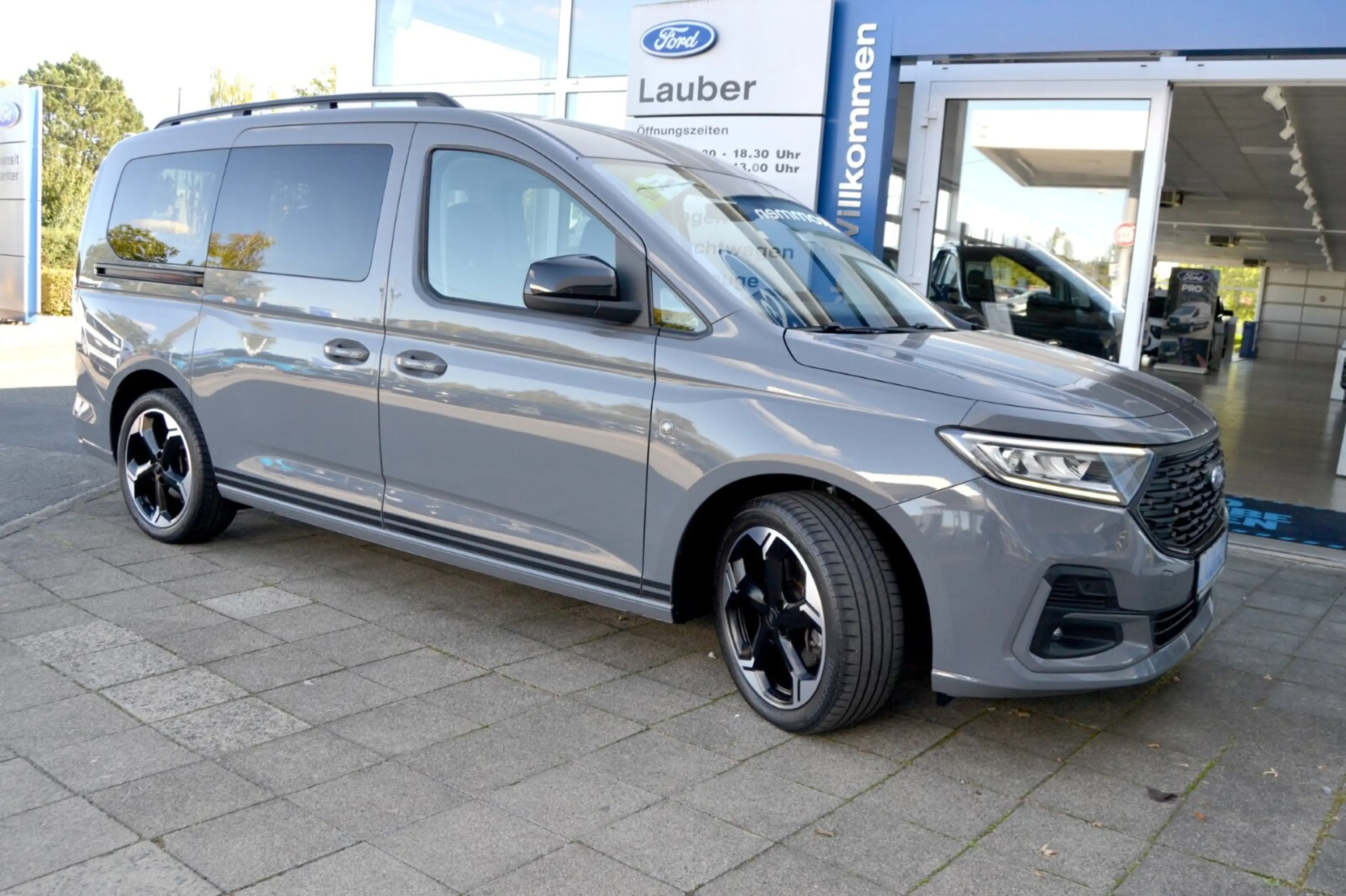 Ford Grand Tourneo Grand Tourneo Connect 1,5 Sport Navi AutoAC LED SHZ PDC — photo 7