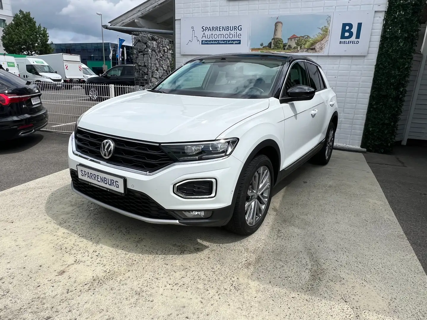 Volkswagen T-Roc IQ.DRIVE| LED| Finanzierung 99€ Weiß - 1