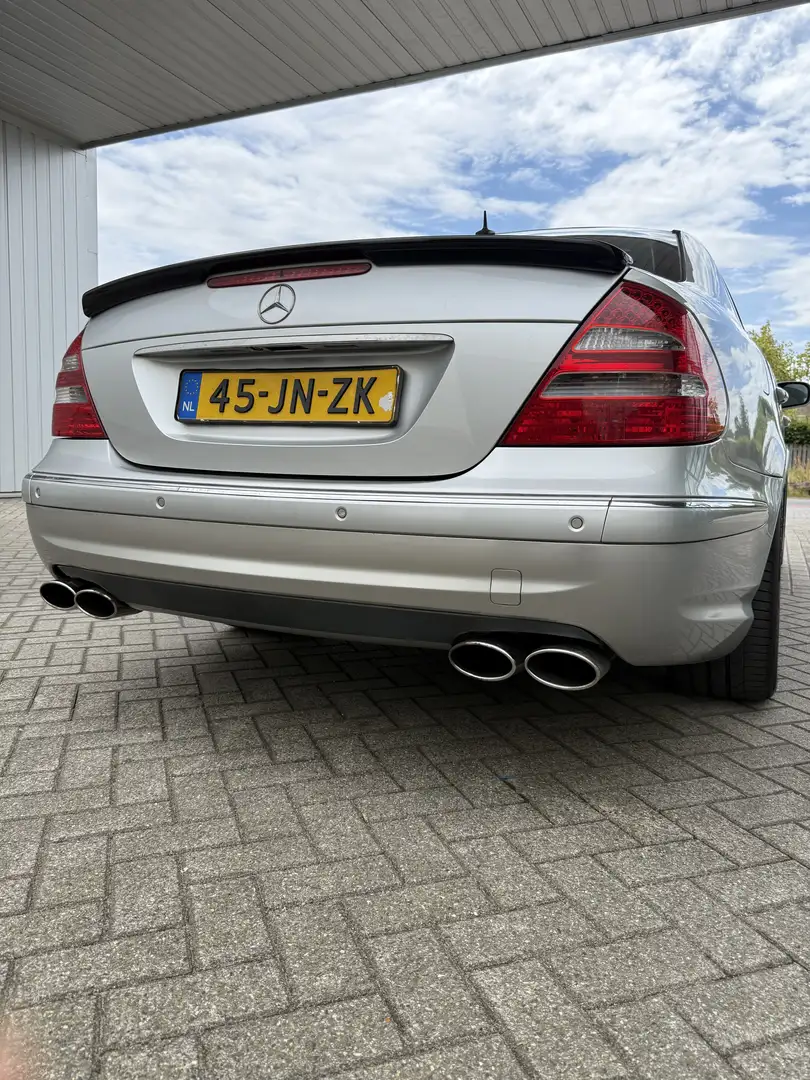 Mercedes-Benz E 500 AMG Grijs - 1