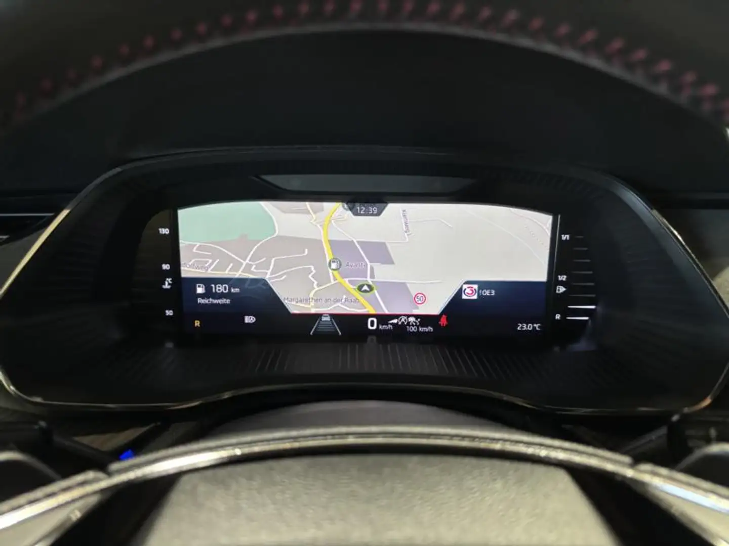 Skoda Octavia RS PLUS 4x4 VIRTUAL COCKPIT HEAD-UP-DISPLAY MATRIX-BEAM ANHÄNGEKUPPLUNG SOUNDSYSTEM CANTON 360° KAMERA Grau - 2