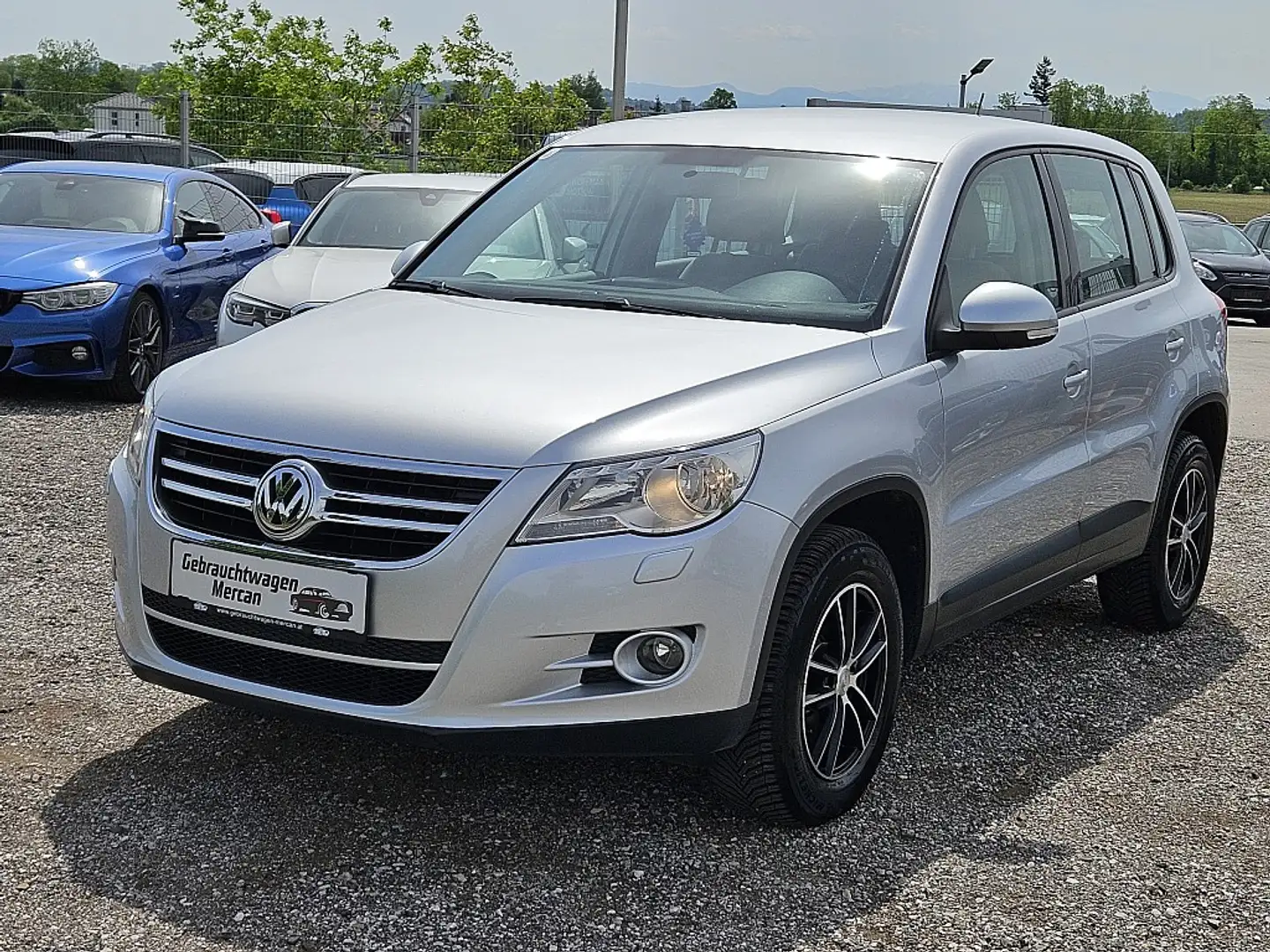 Volkswagen Tiguan 2,0 TDI CR DPF 4Motion Trend&Fun Aut. Silber - 1